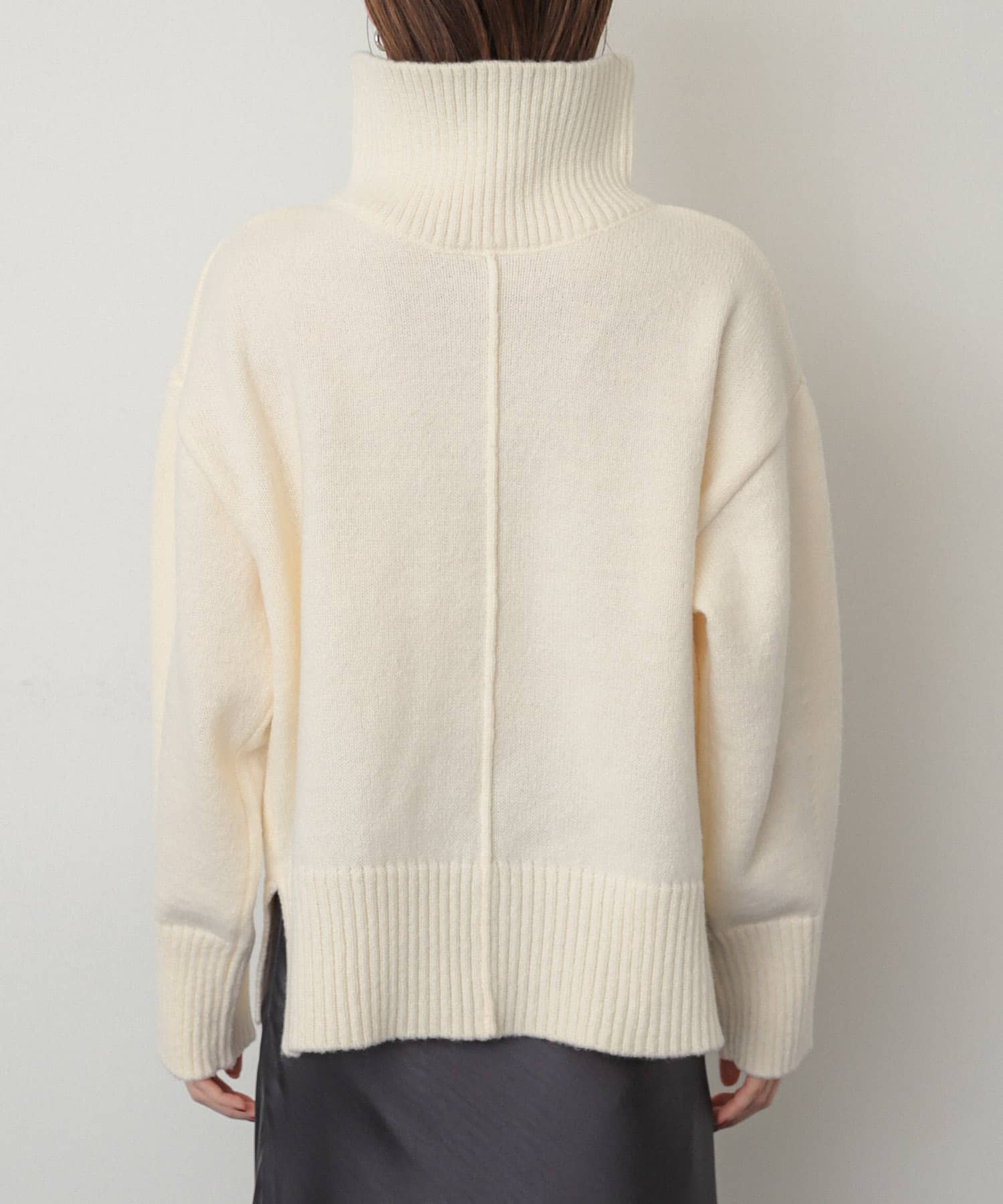 身長：169cm サイズ：one