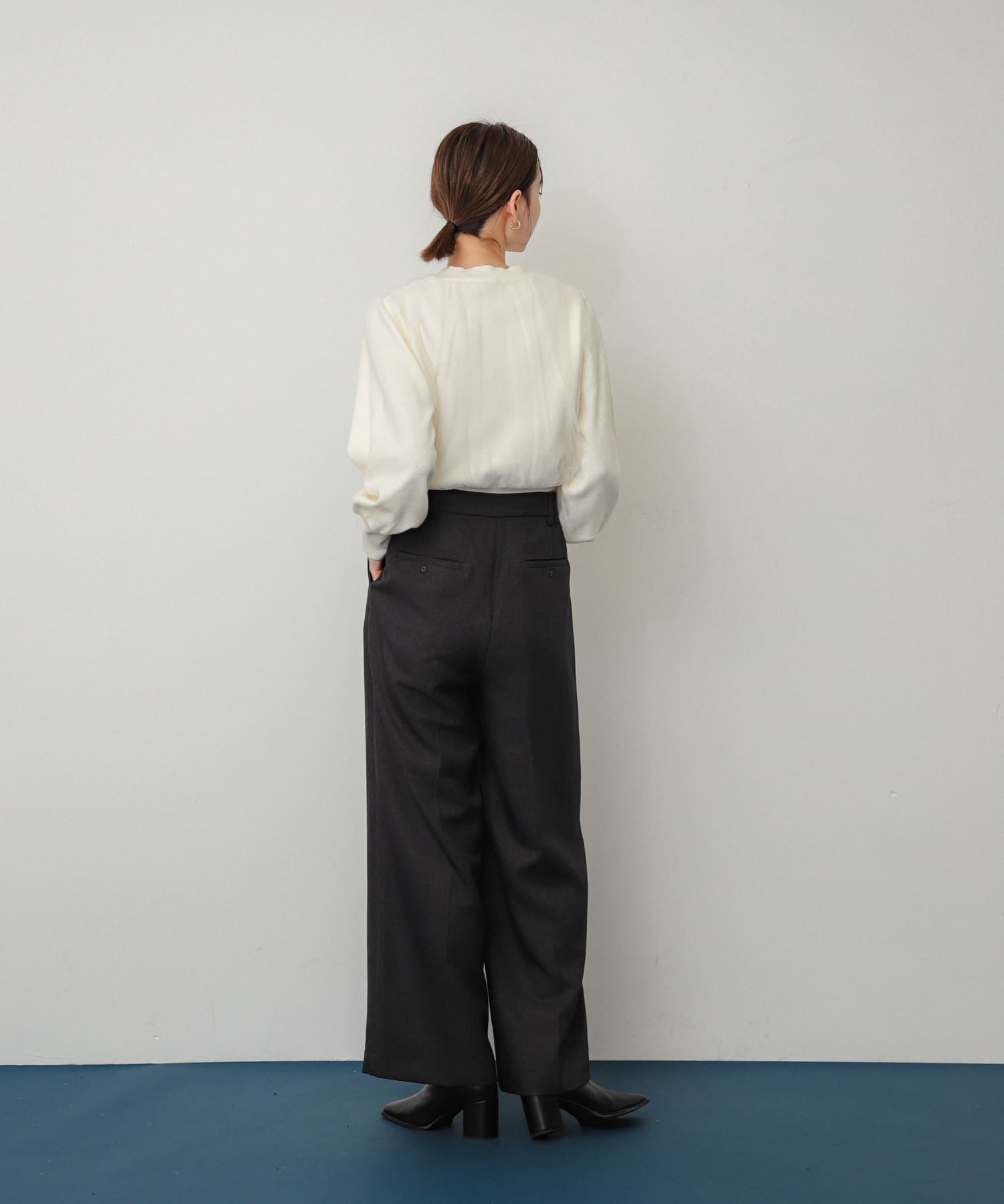 IVORY