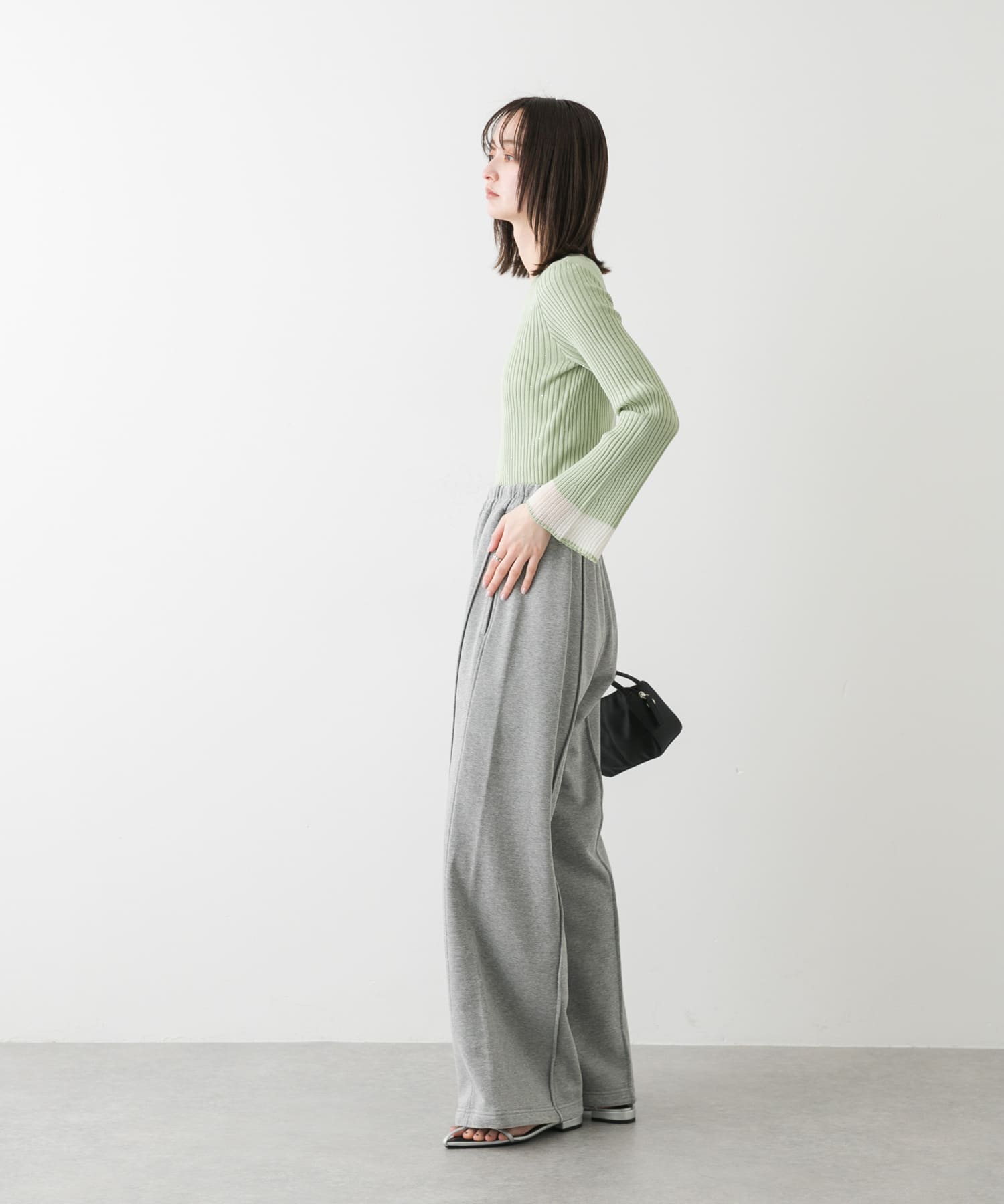 身長：169cm サイズ：one