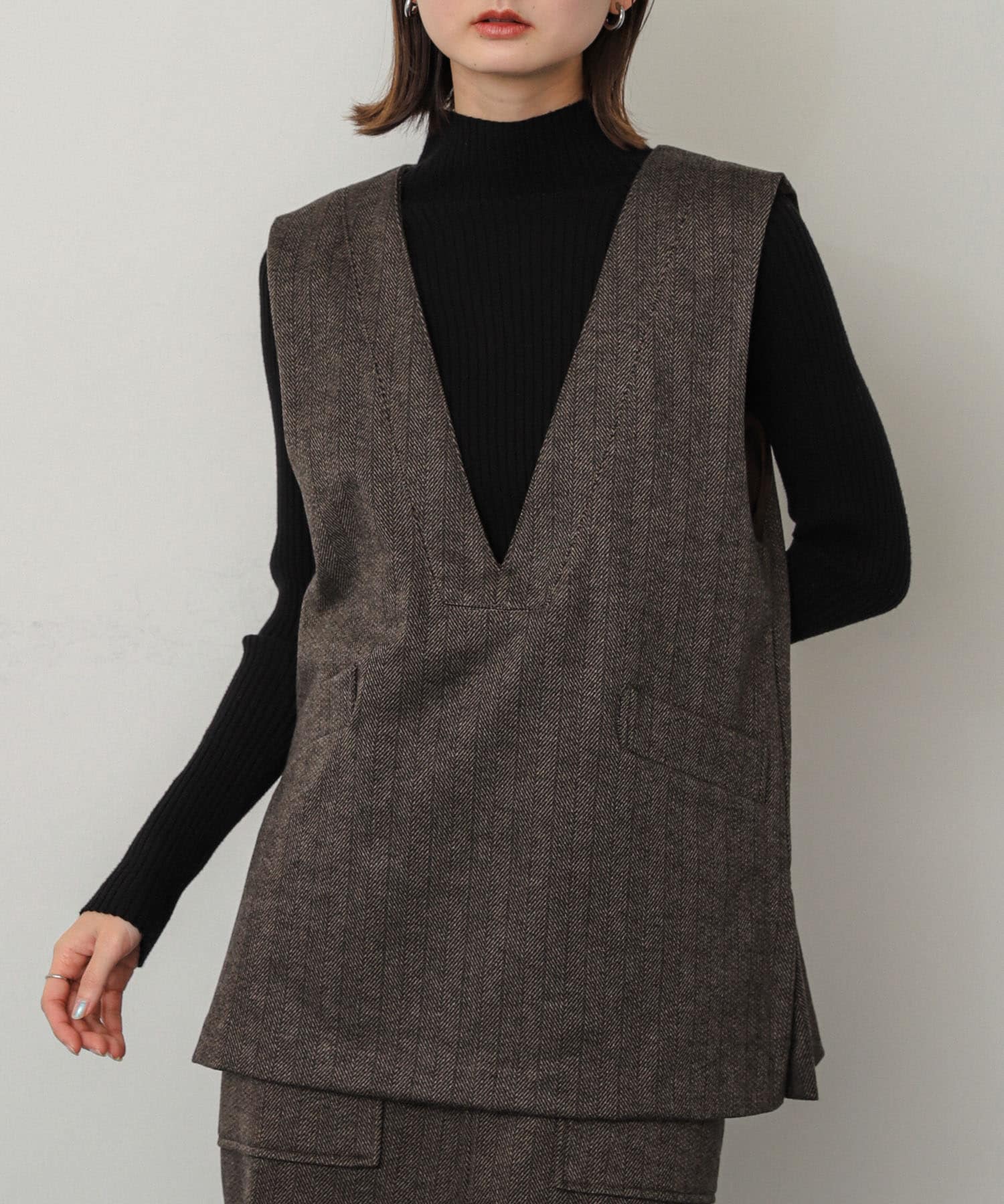 ジャージーメルトンVネックジレ