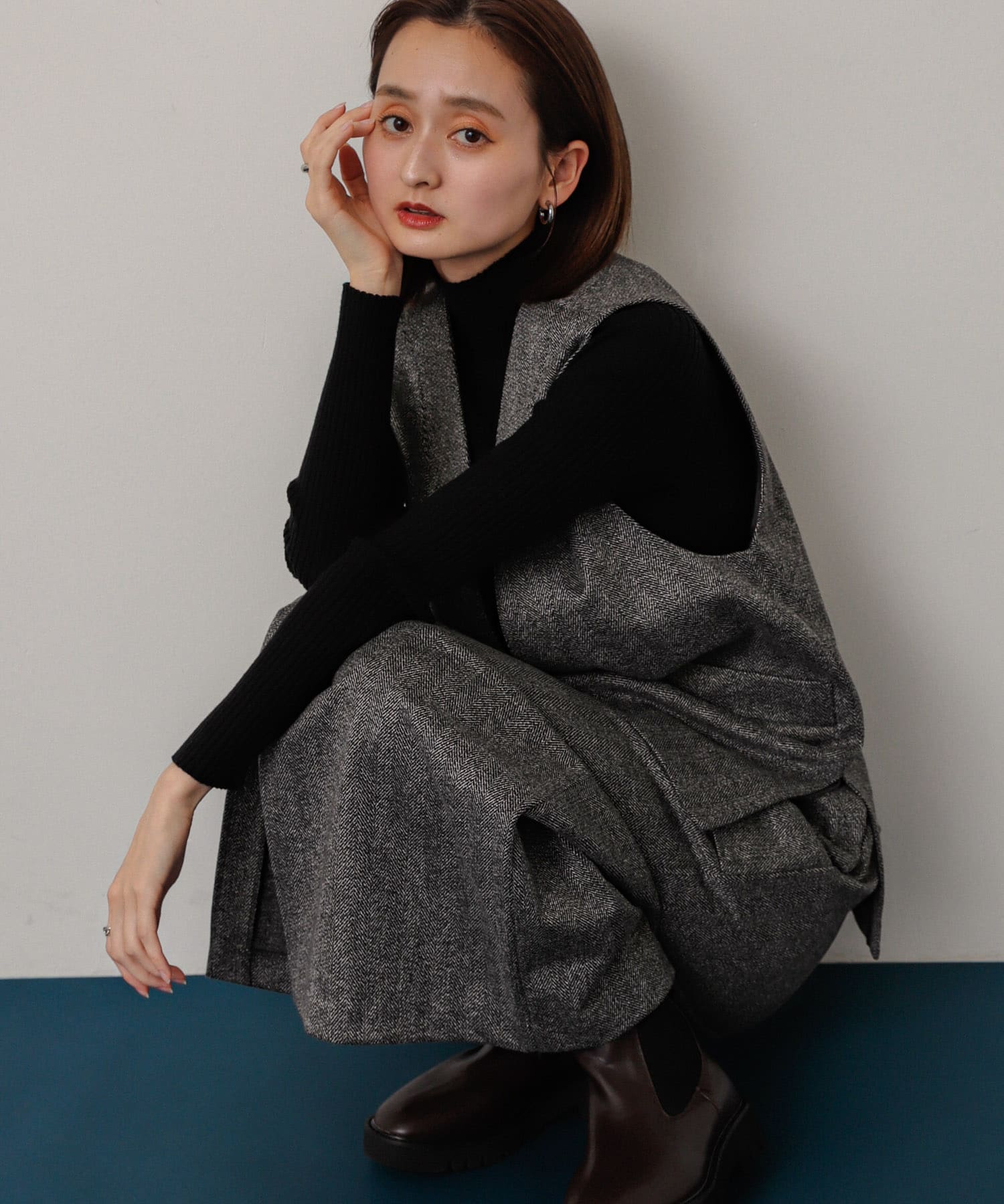 BLK×WHT