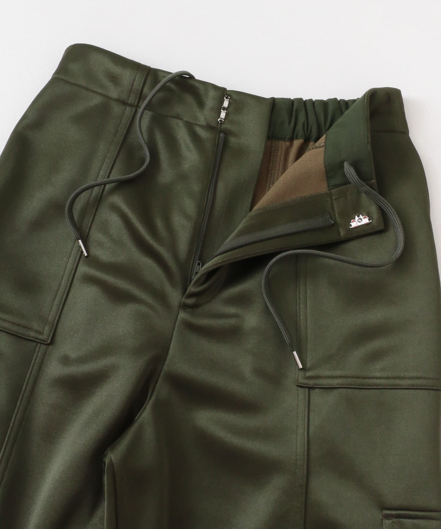 シャイニーカットカーゴパンツ KHAKI S