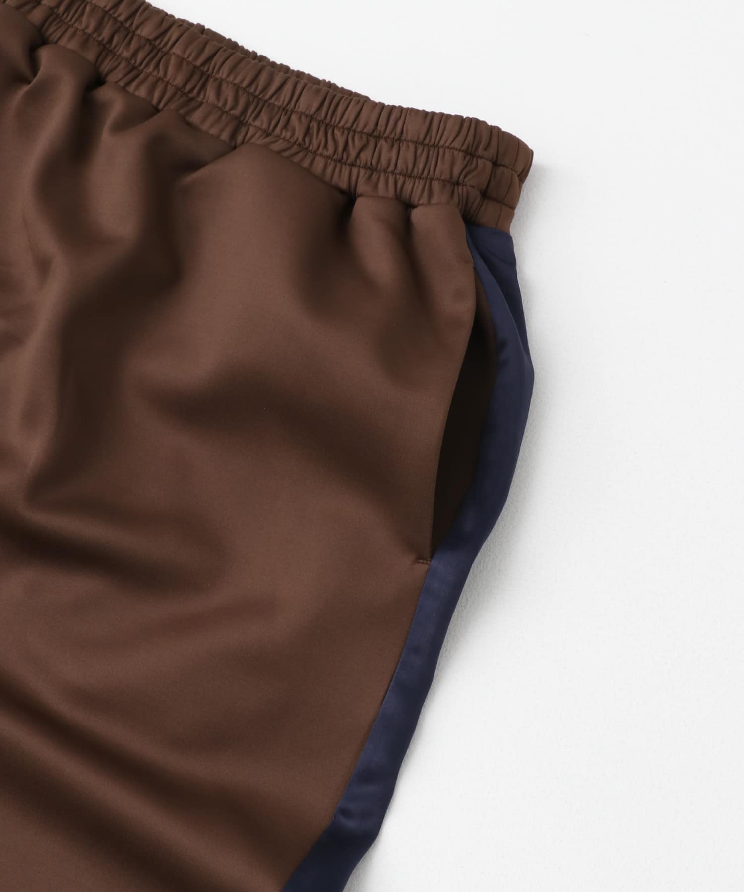 サテンキリカエラインスカート BROWN one