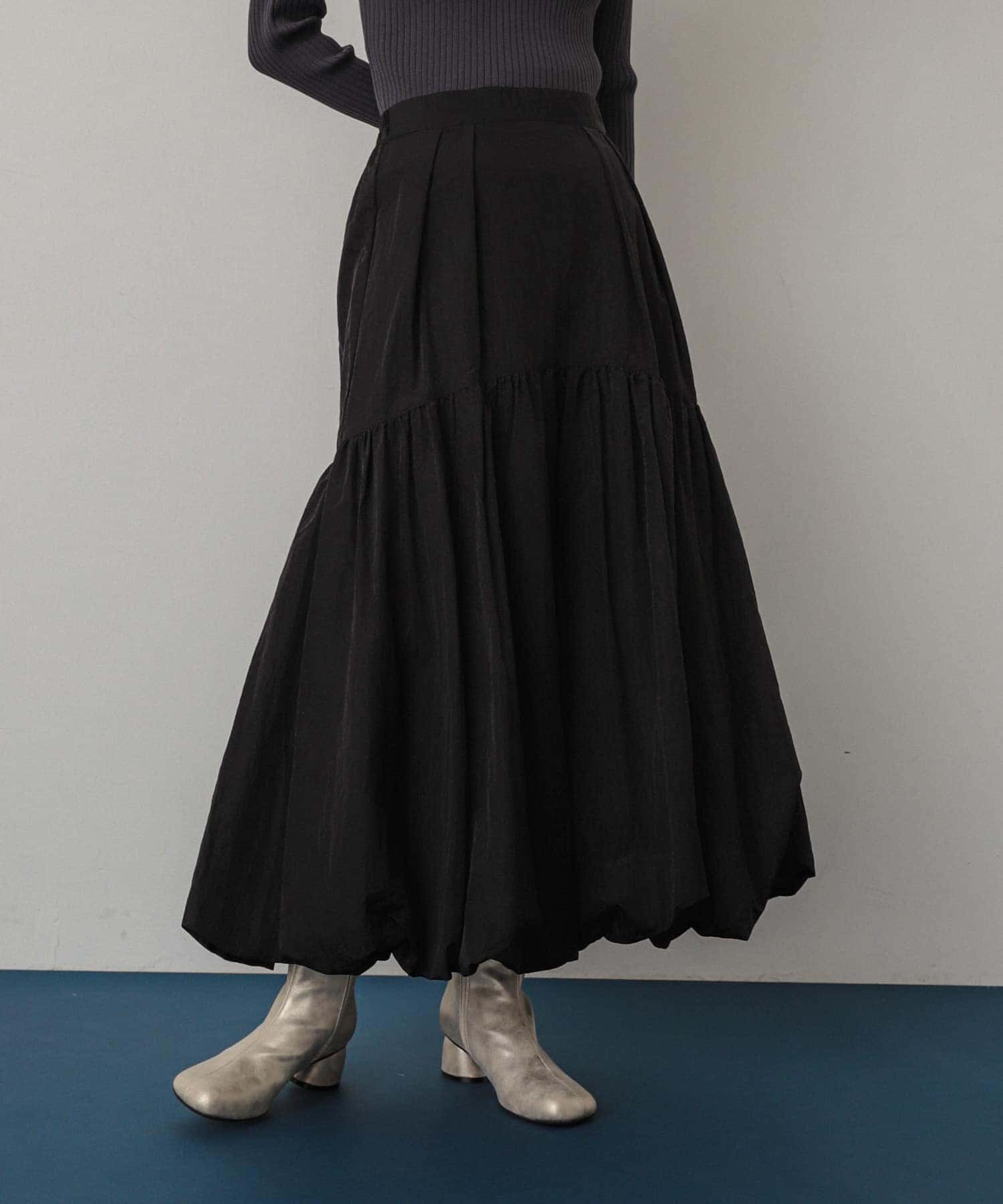 バルーンティアードスカート