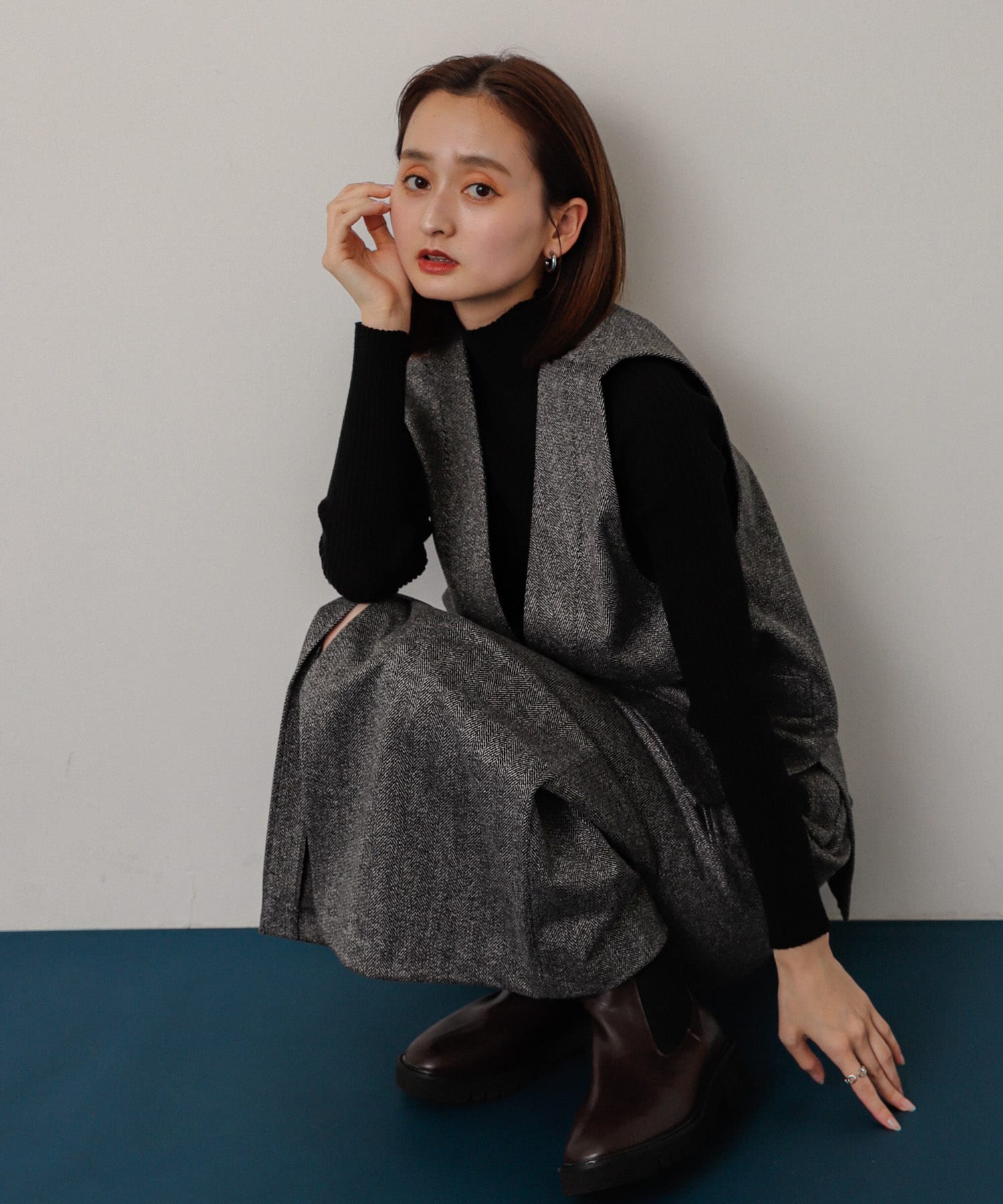 BLK×WHT