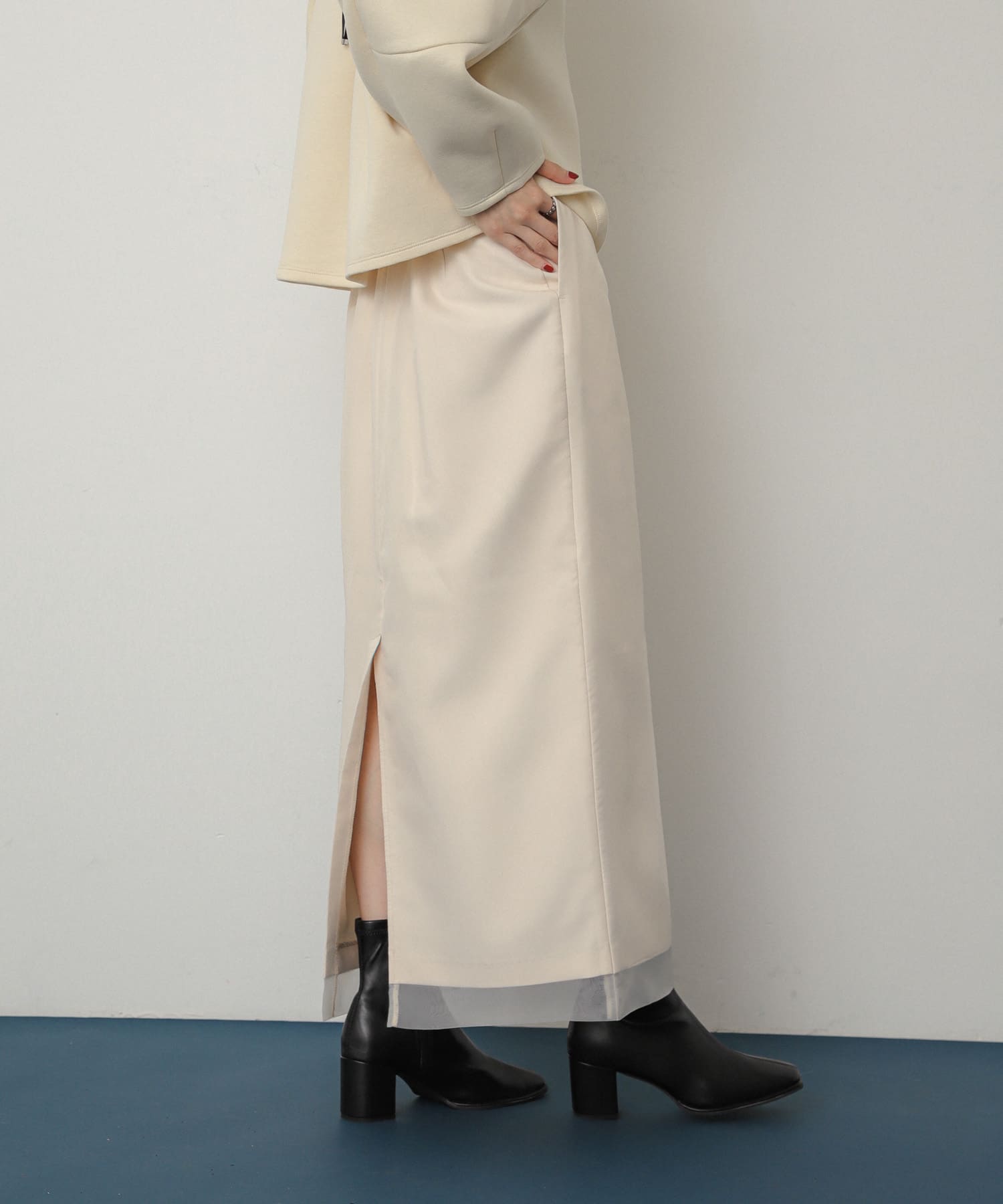 IVORY