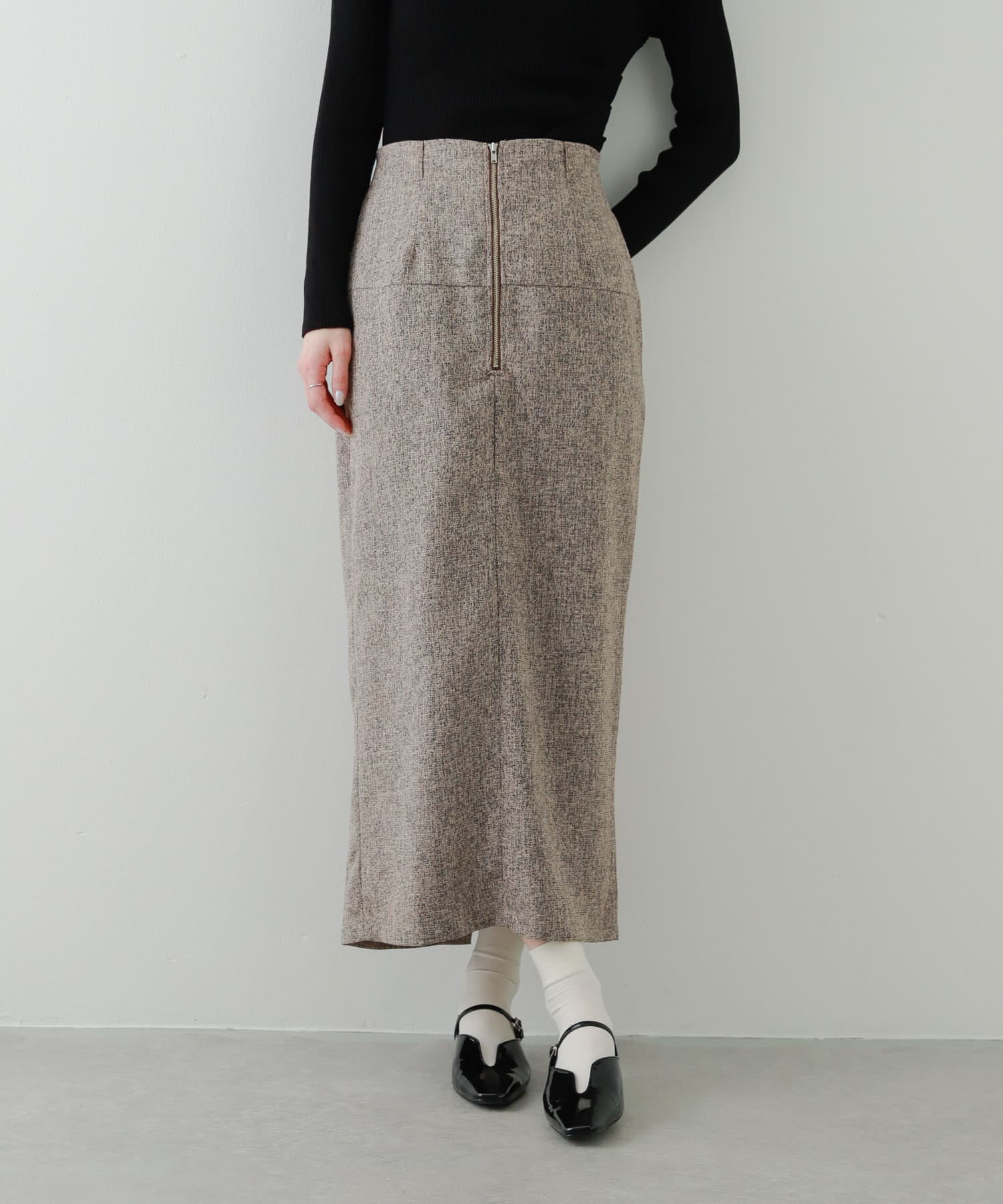 フロントジップアイラインスカート