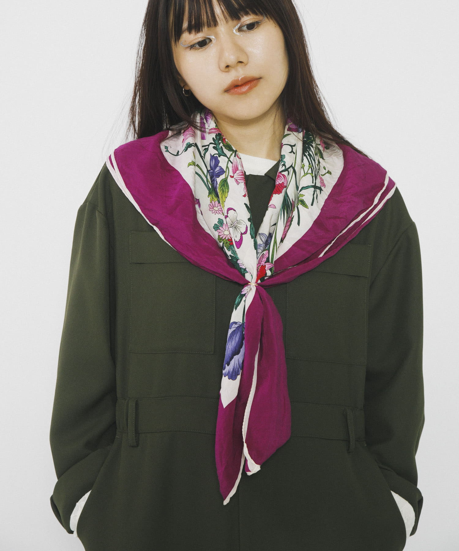 KHAKI