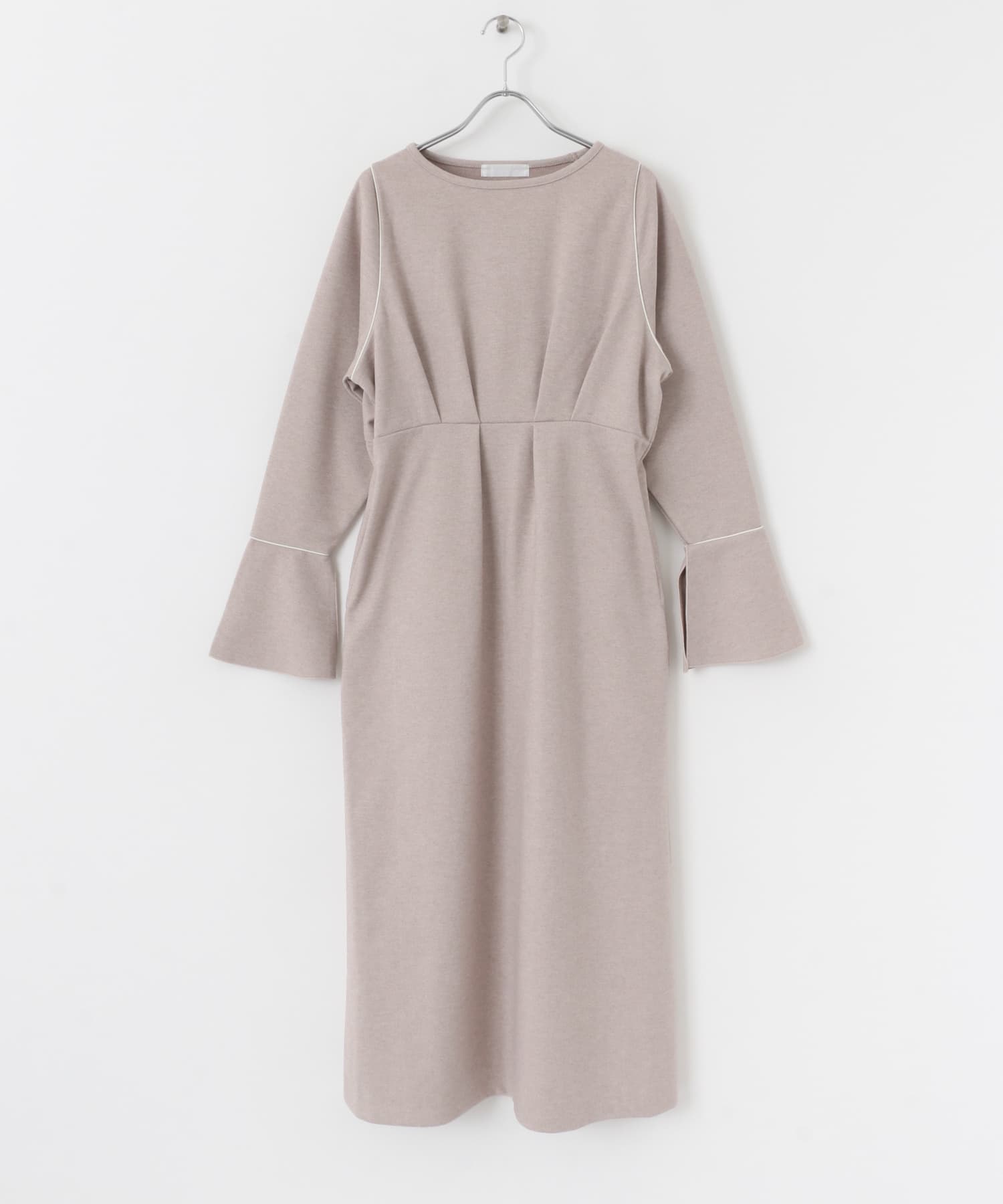 ウエストタックカットワンピース BEIGE COMPACT