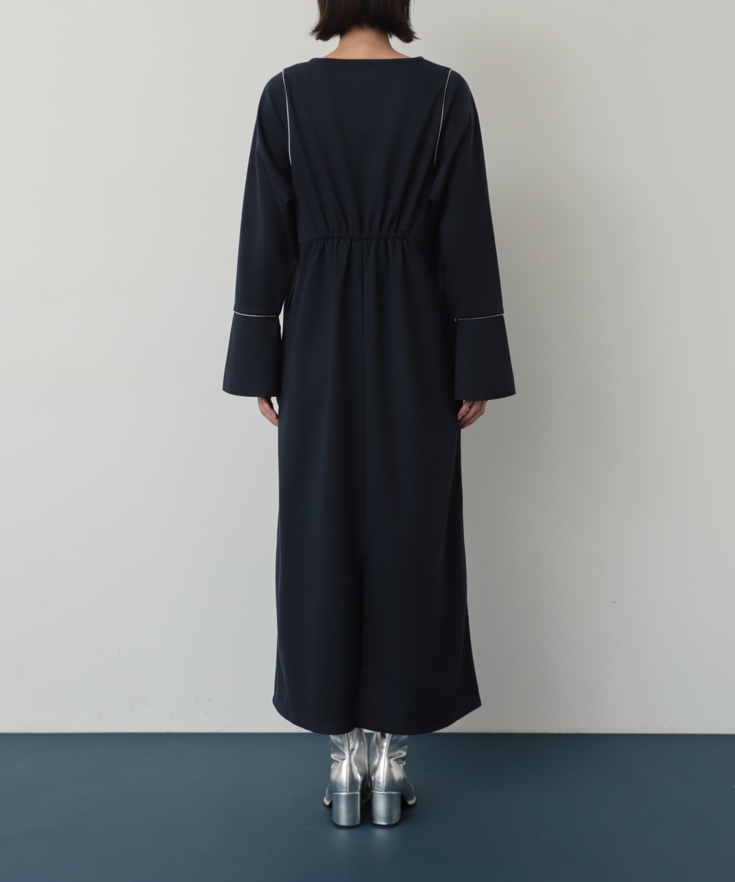 身長：169cm サイズ：one