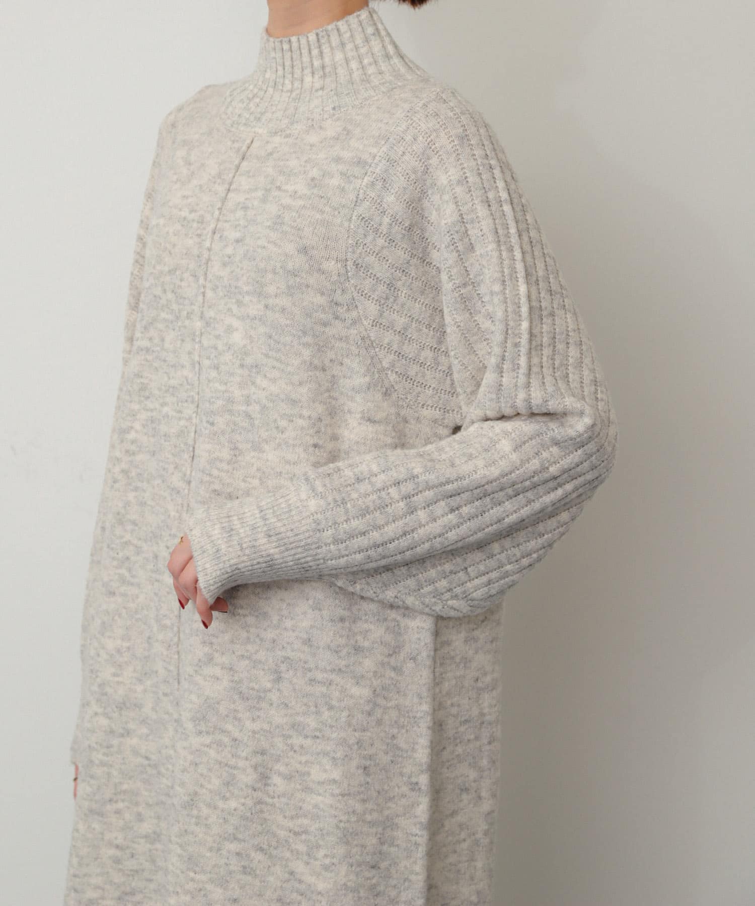 身長：169cm サイズ：one