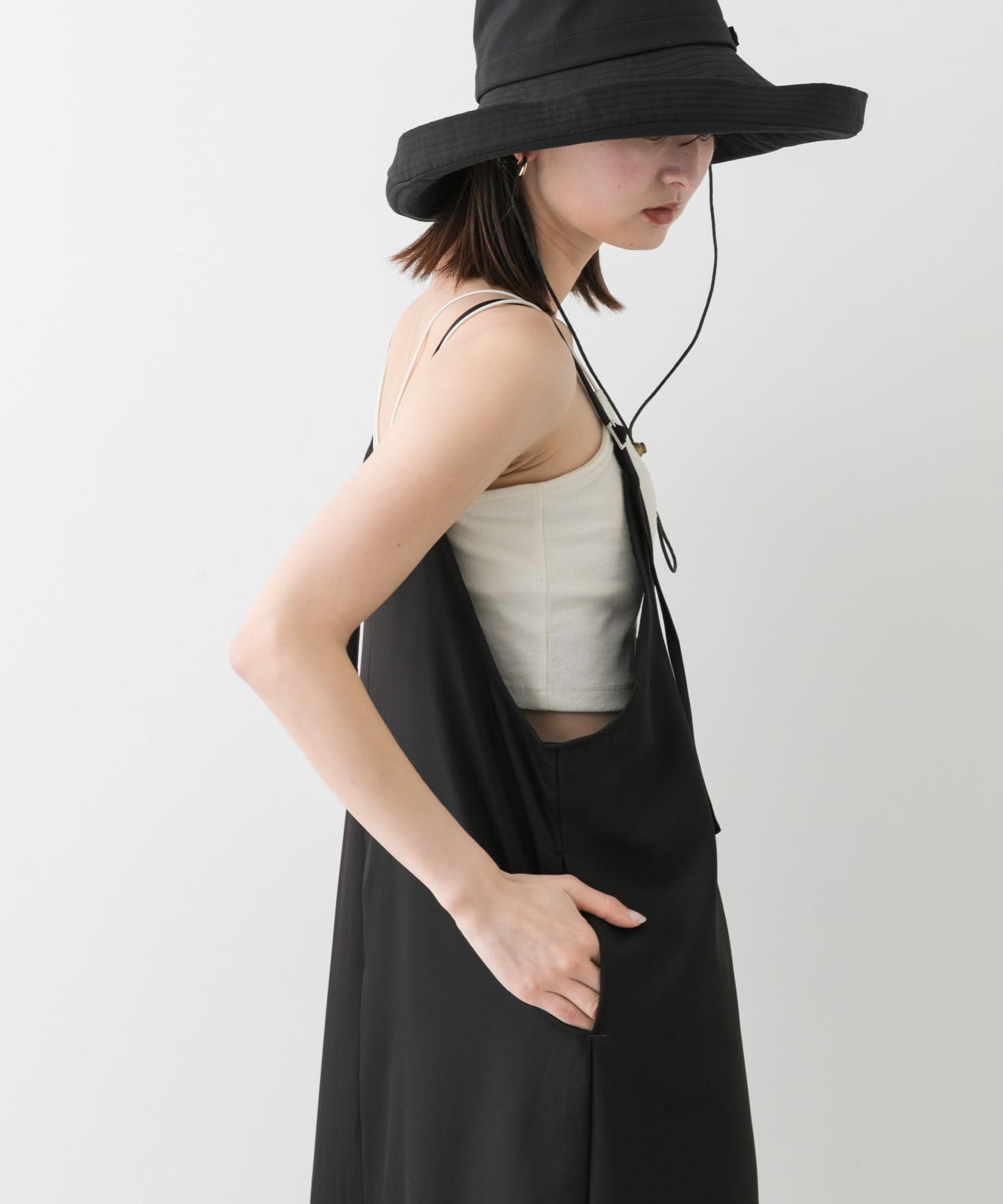 身長：169cm サイズ：one