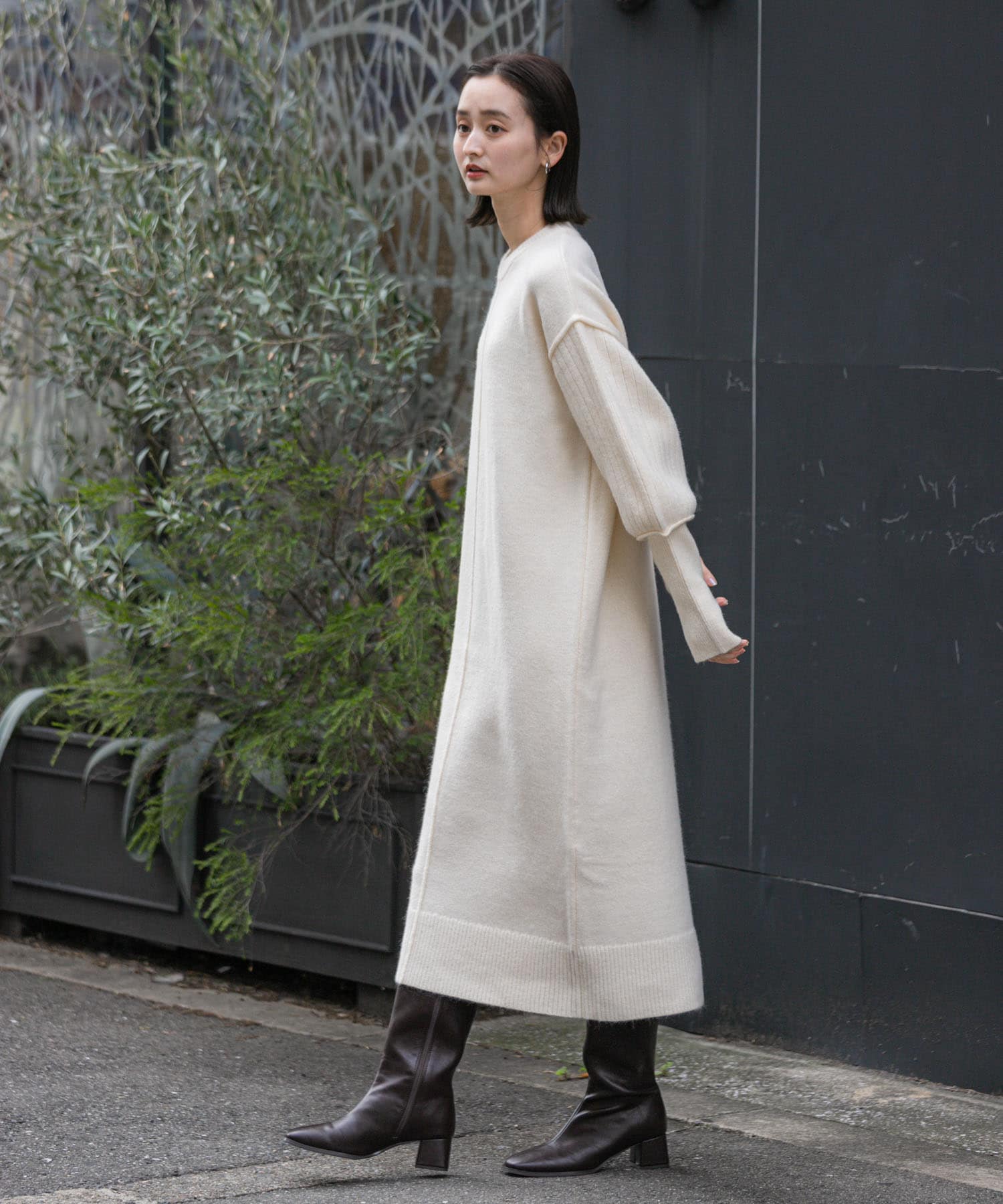 IVORY