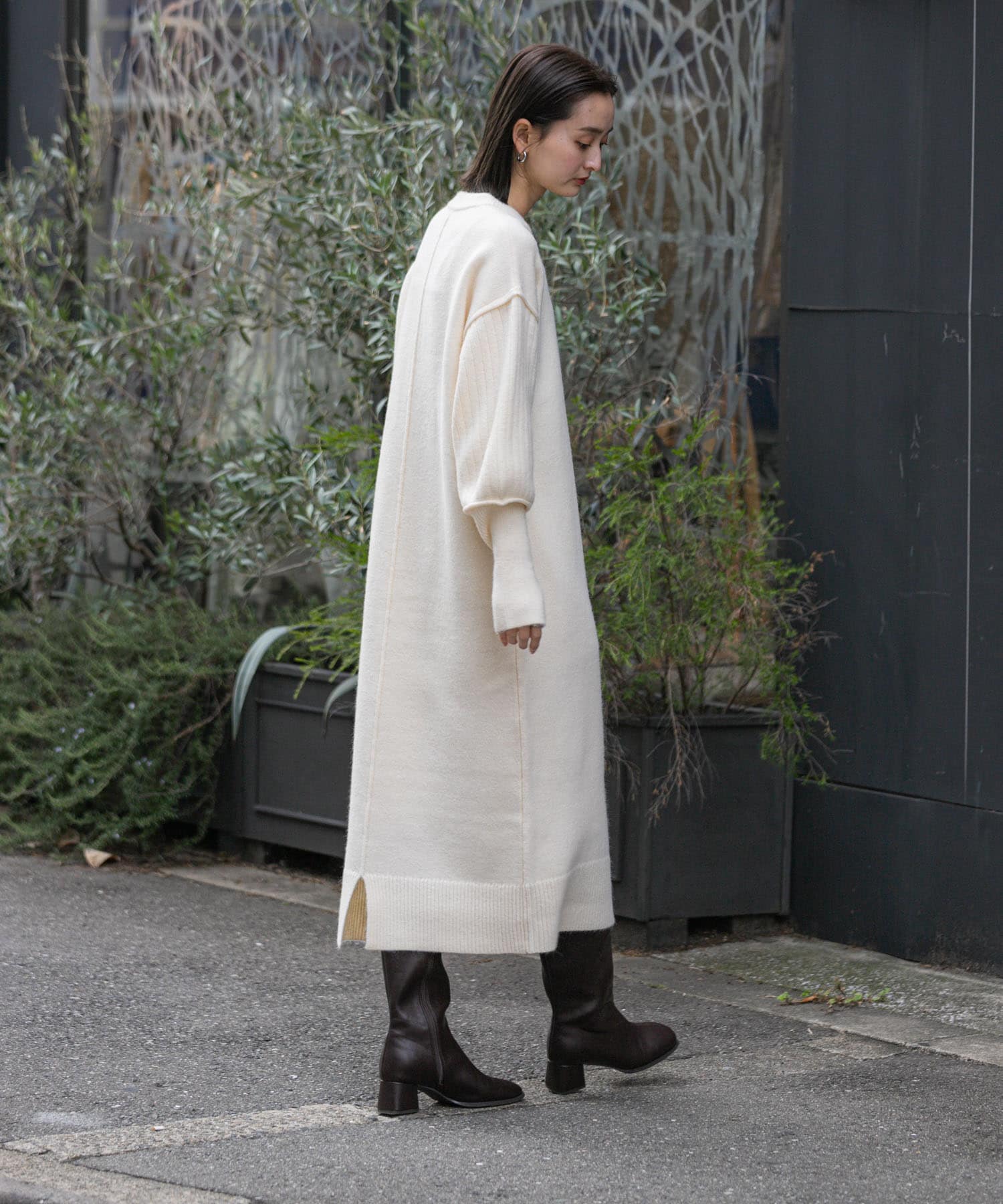 IVORY