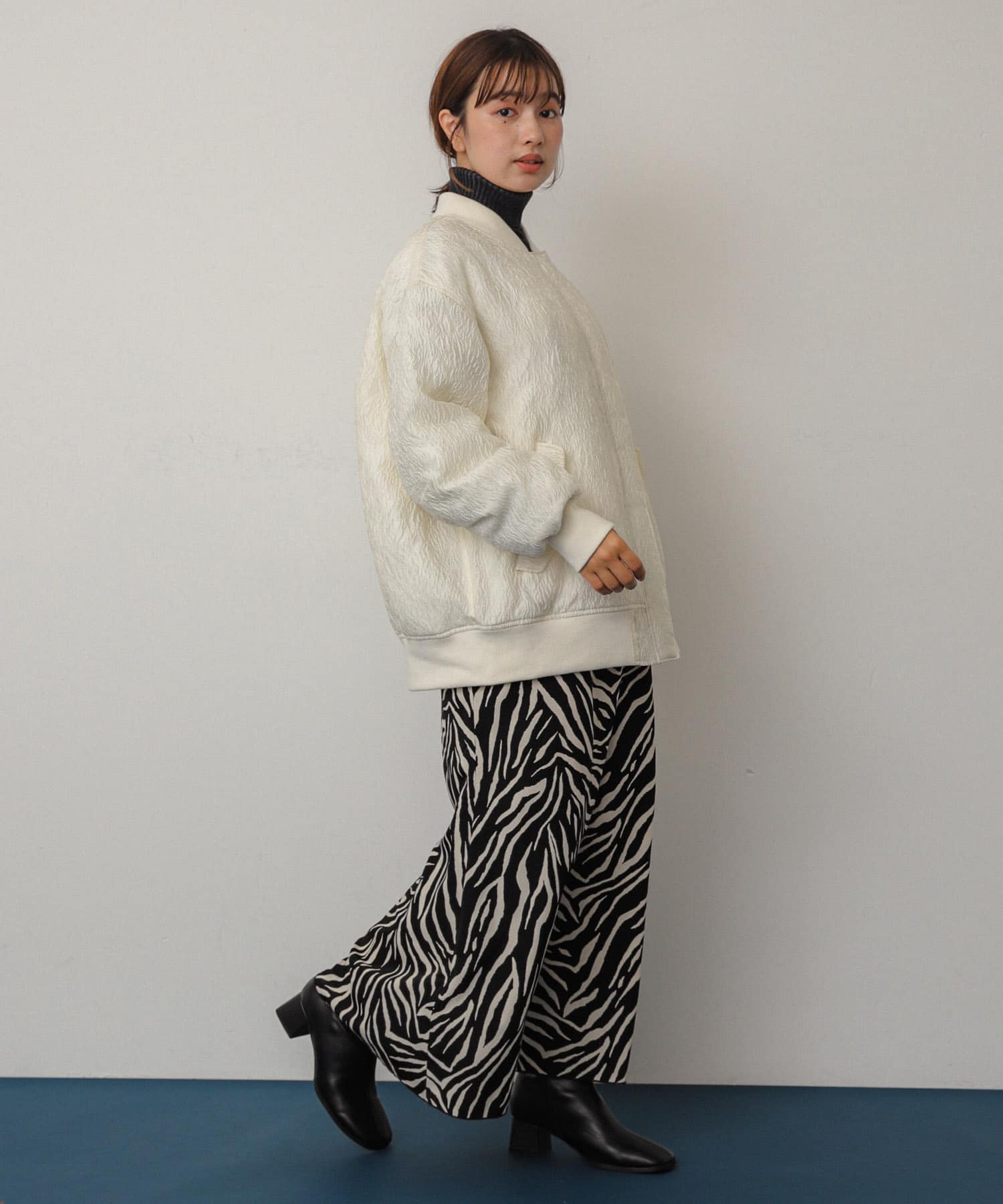 IVORY