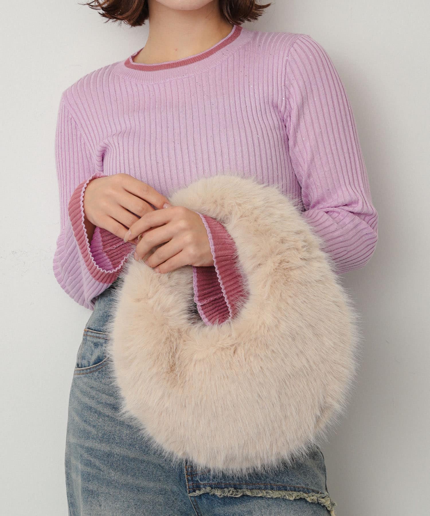 ファーラウンドバッグ