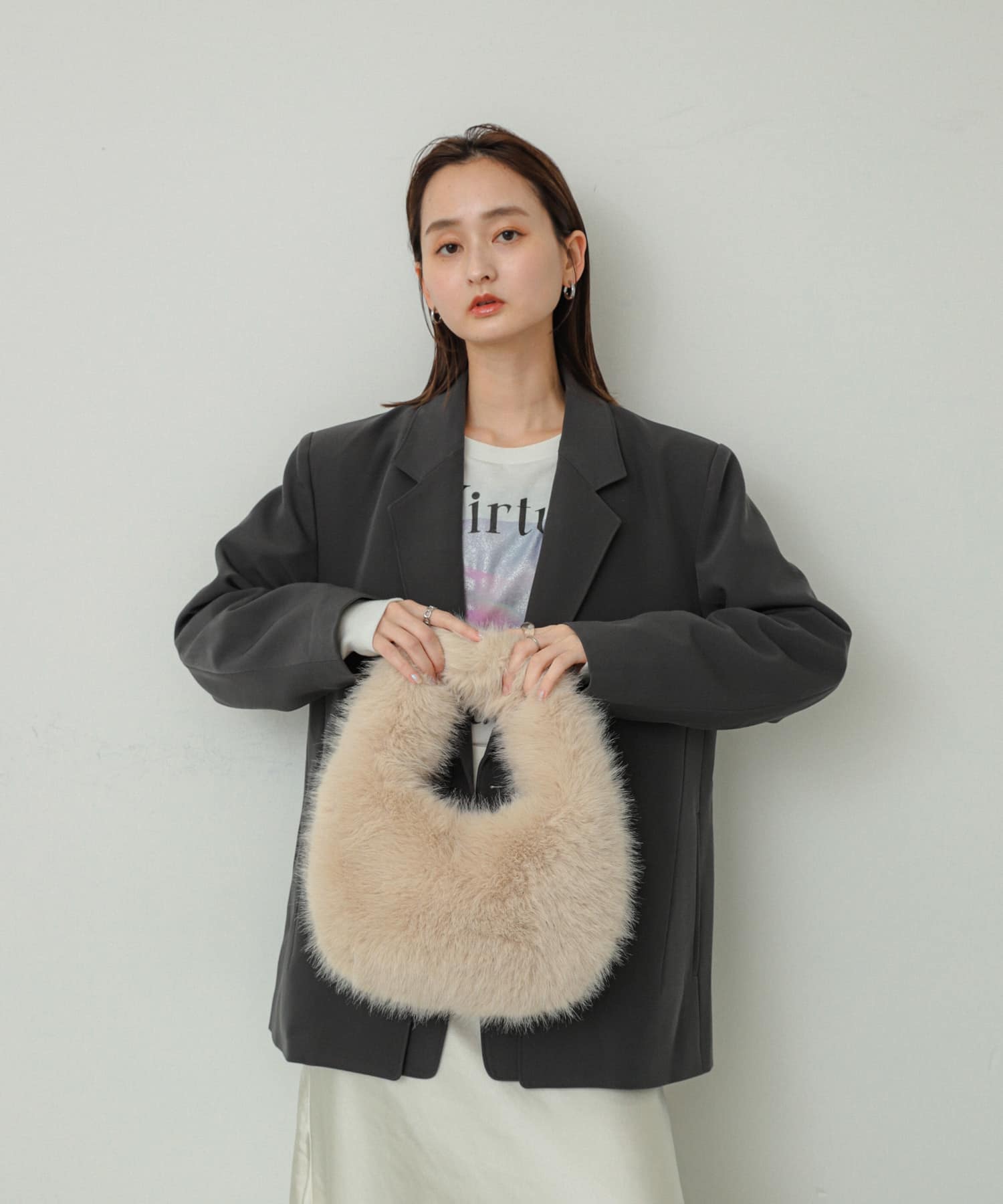 ファーラウンドバッグ BEIGE one