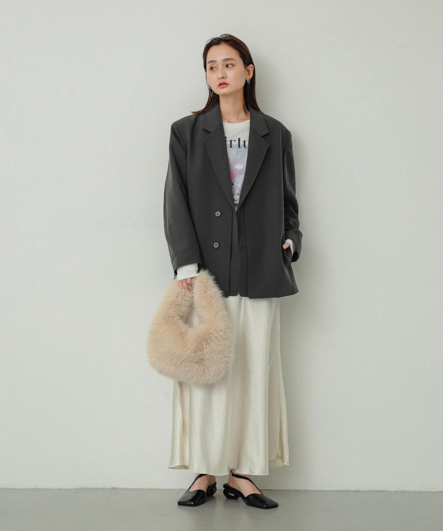ファーラウンドバッグ BEIGE one