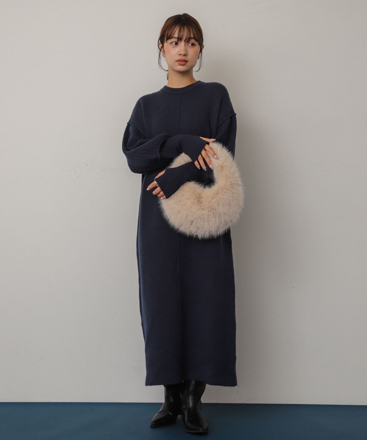 ファーラウンドバッグ BEIGE one