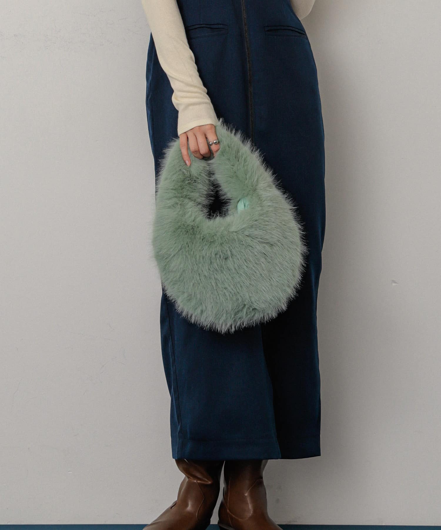 ファーラウンドバッグ MINT one