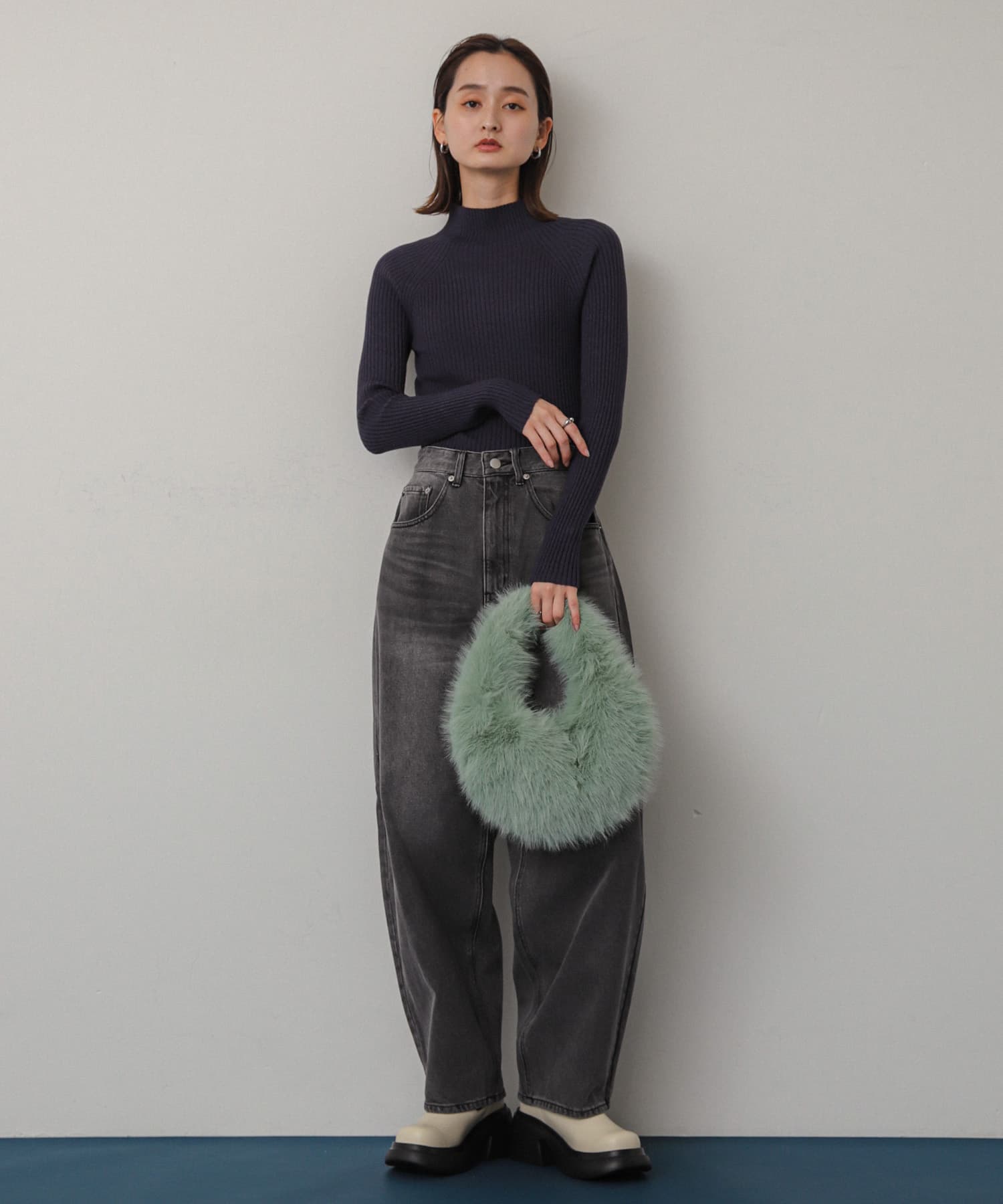 ファーラウンドバッグ MINT one