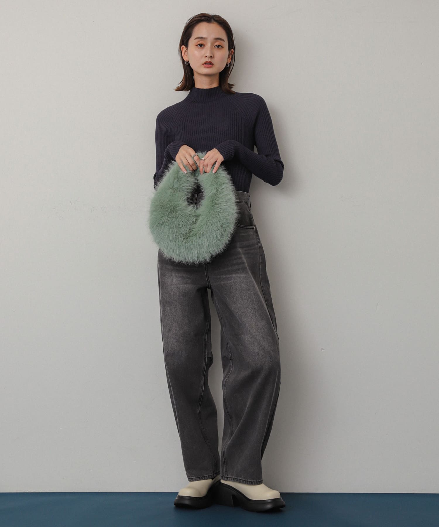 ファーラウンドバッグ MINT one