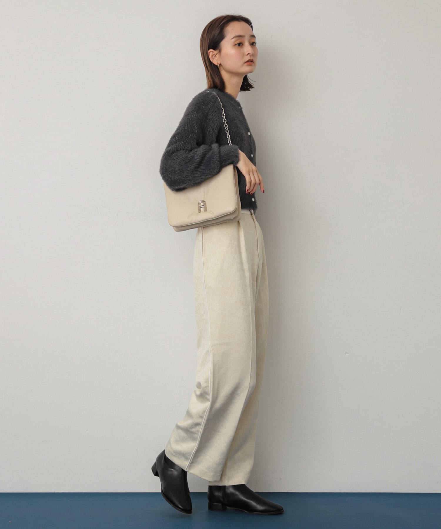 『一部WEB限定カラー』チェーンパフバッグ IVORY one