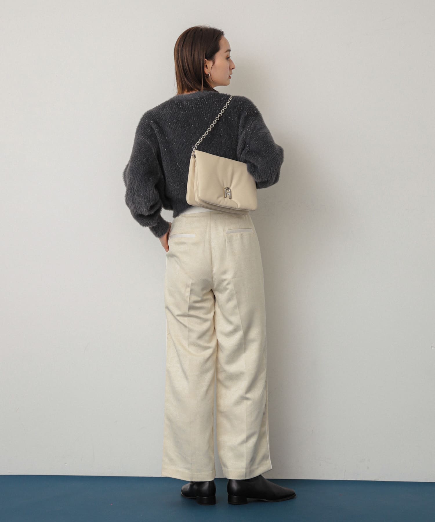 『一部WEB限定カラー』チェーンパフバッグ IVORY one