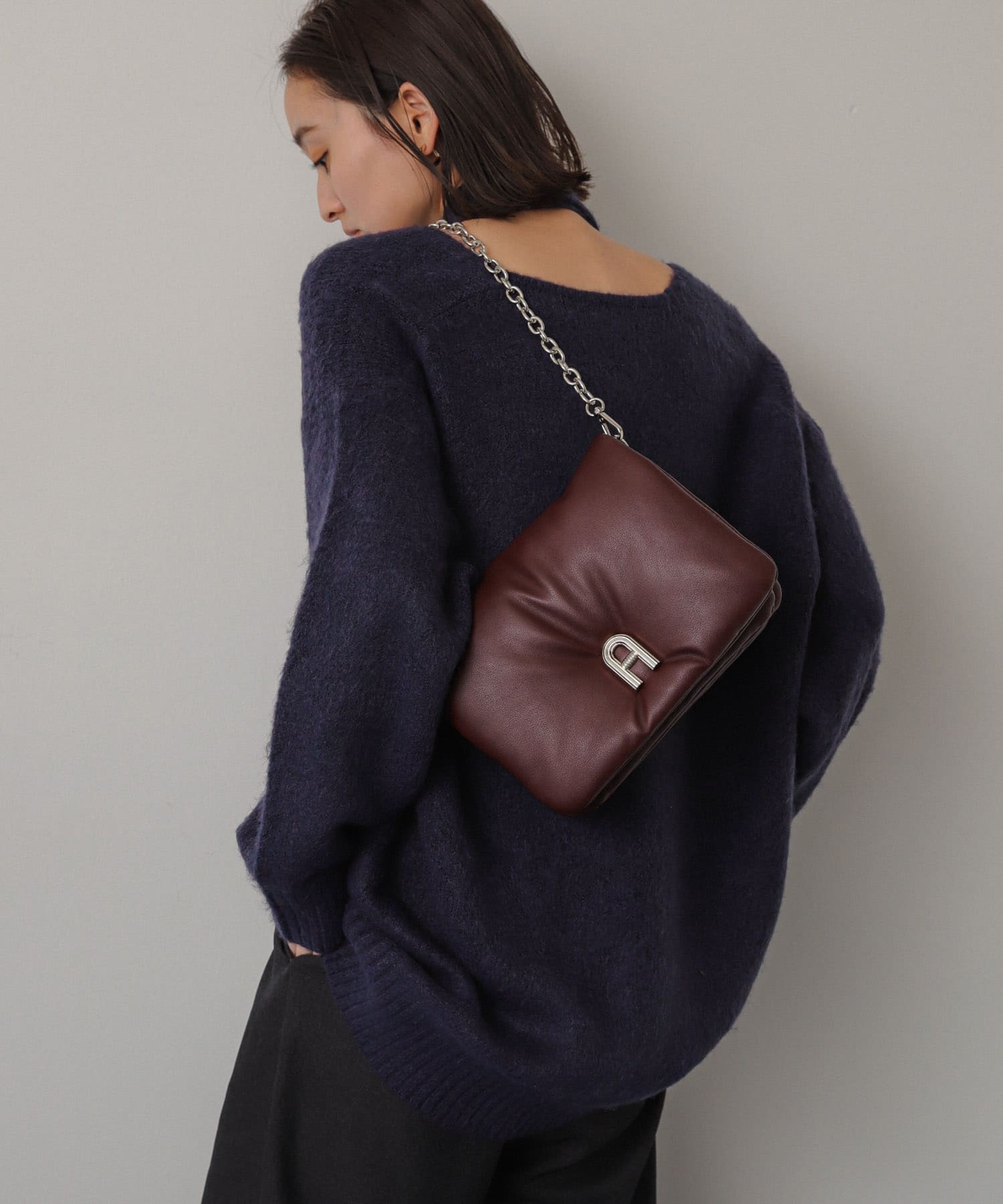 『一部WEB限定カラー』チェーンパフバッグ BURGUNDY one