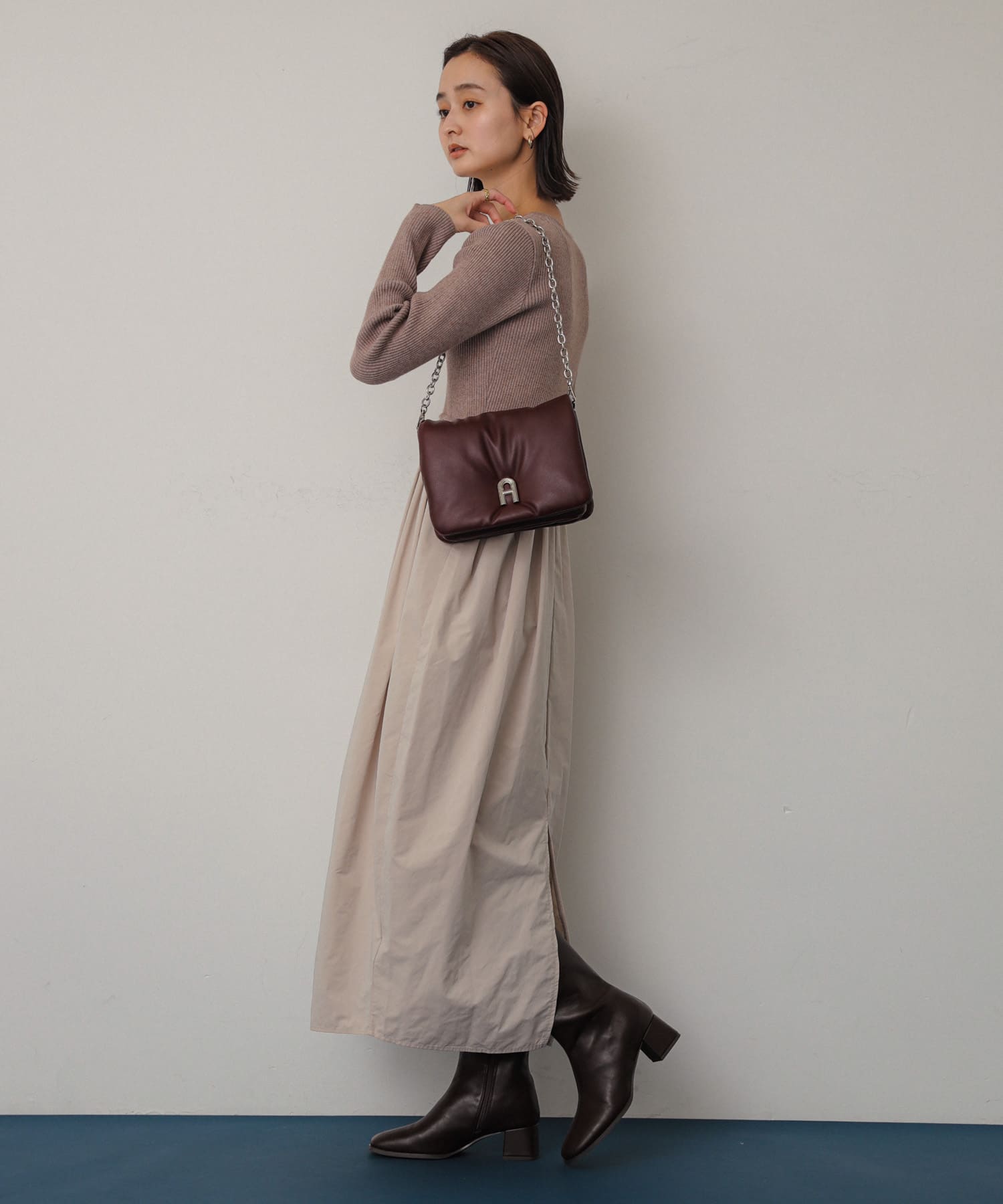 『一部WEB限定カラー』チェーンパフバッグ BURGUNDY one