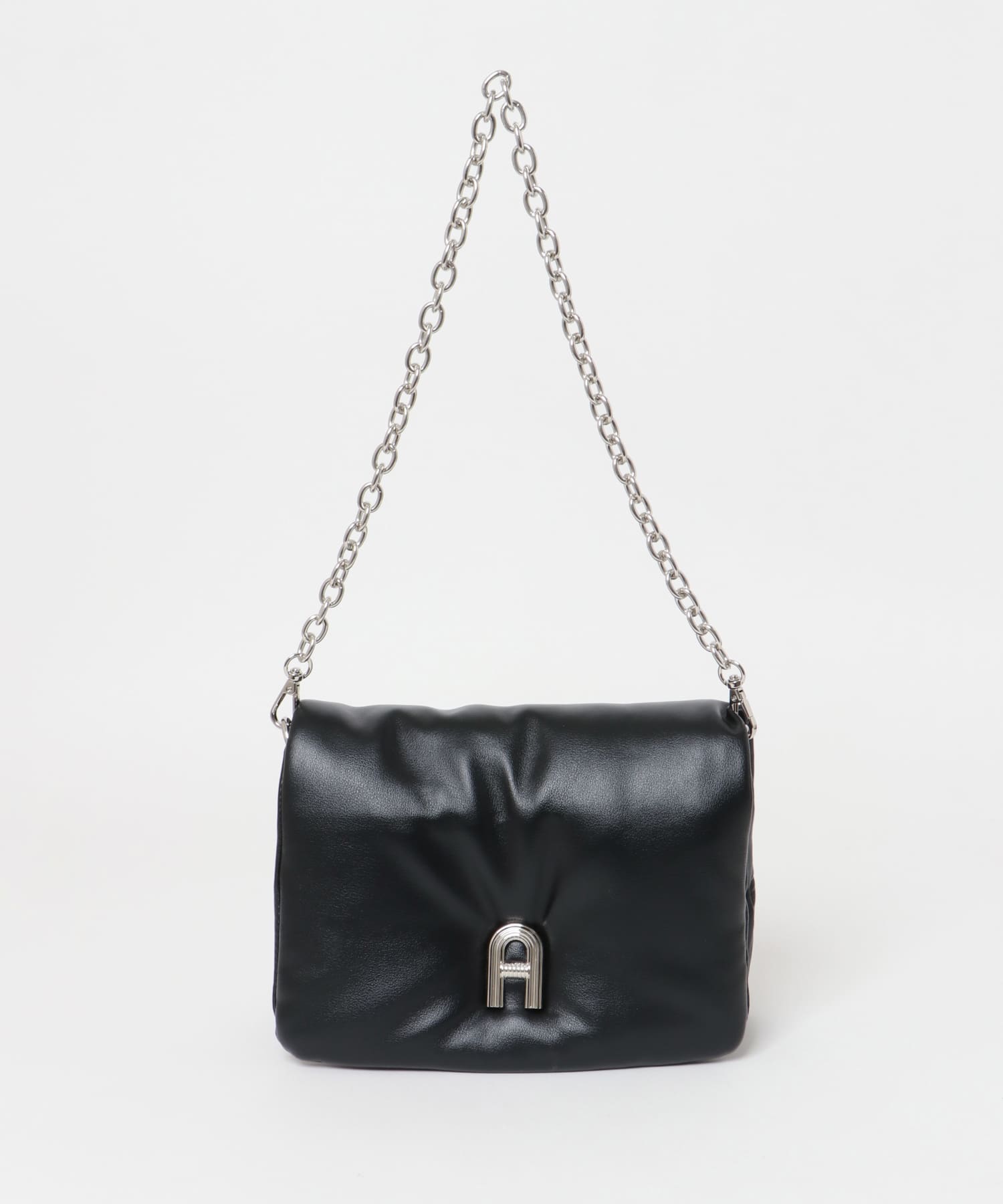 『一部WEB限定カラー』チェーンパフバッグ BLACK one