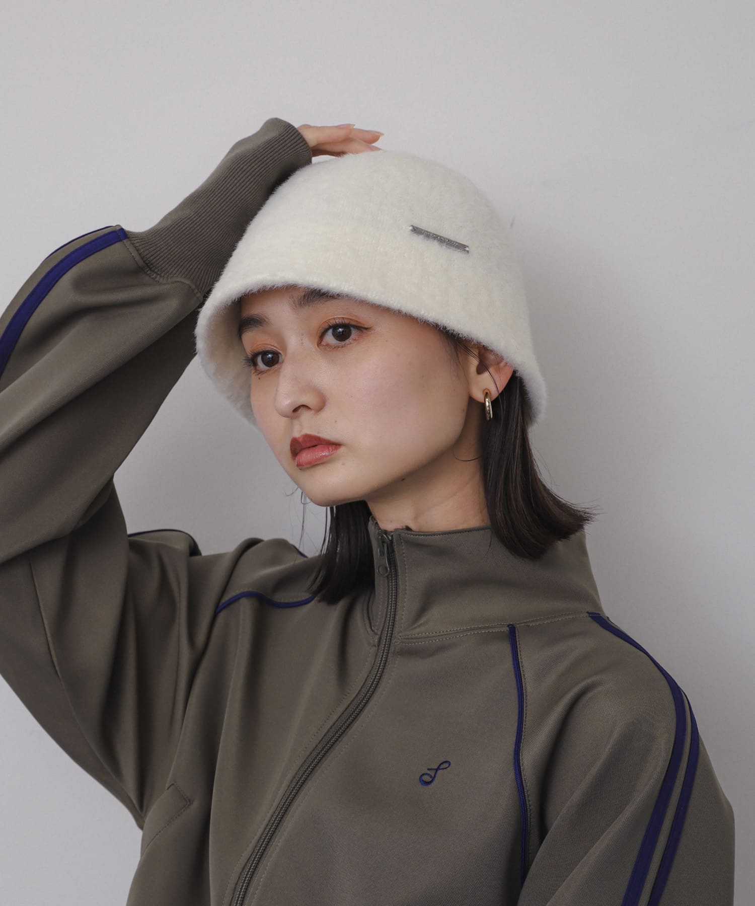 『WEB/一部店舗限定』プレートシャギーハット