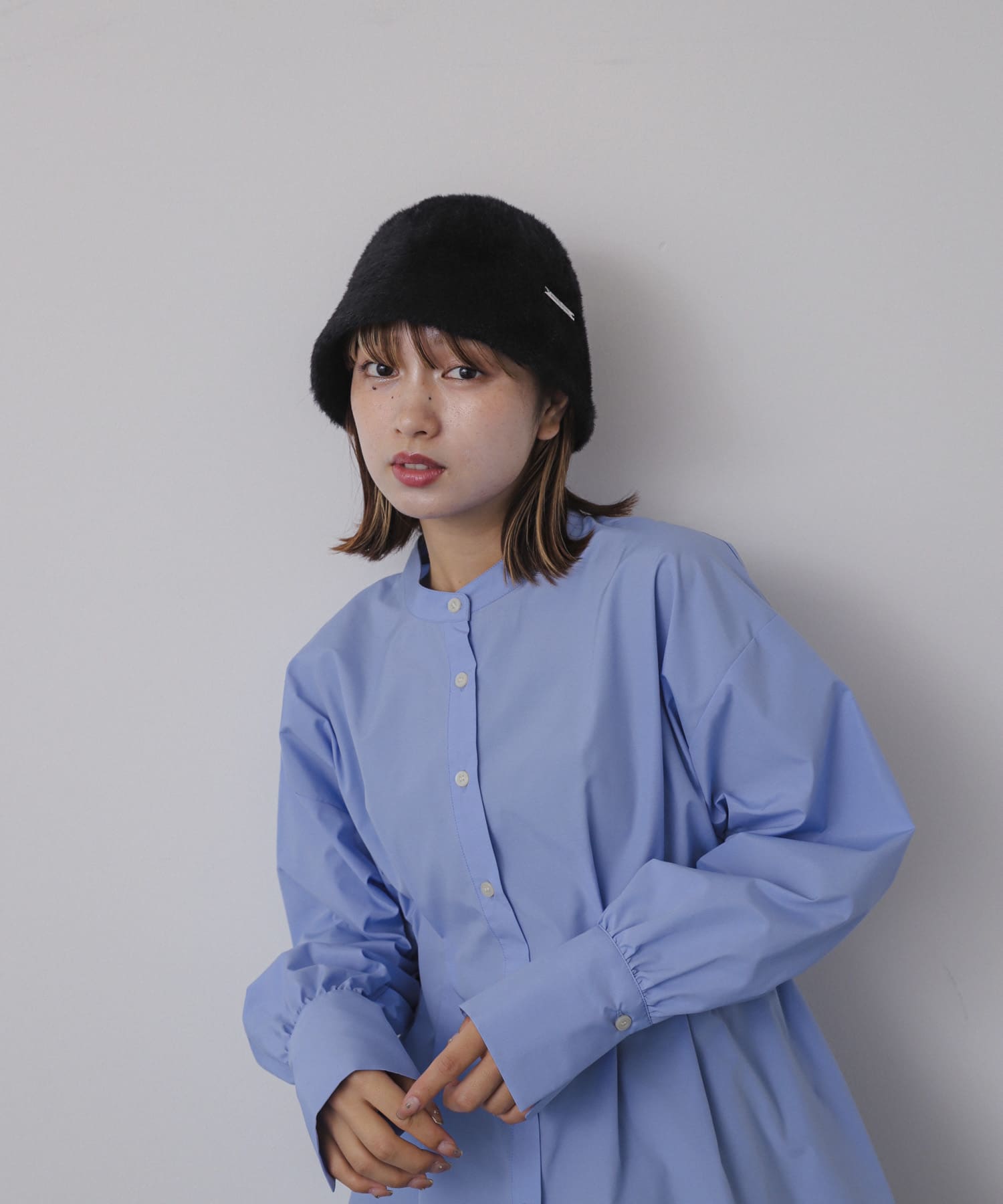 『WEB/一部店舗限定』プレートシャギーハット BLACK one