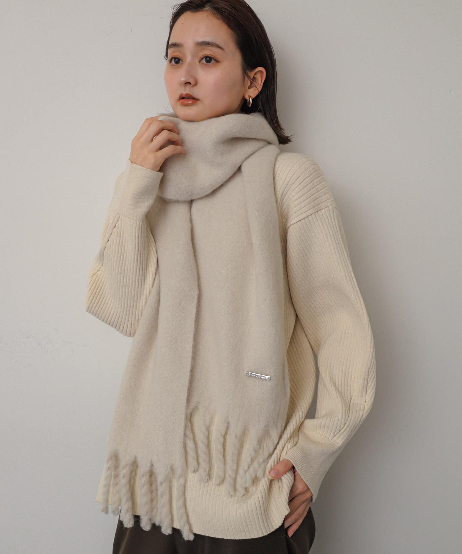 モヘアライクストール GREIGE one