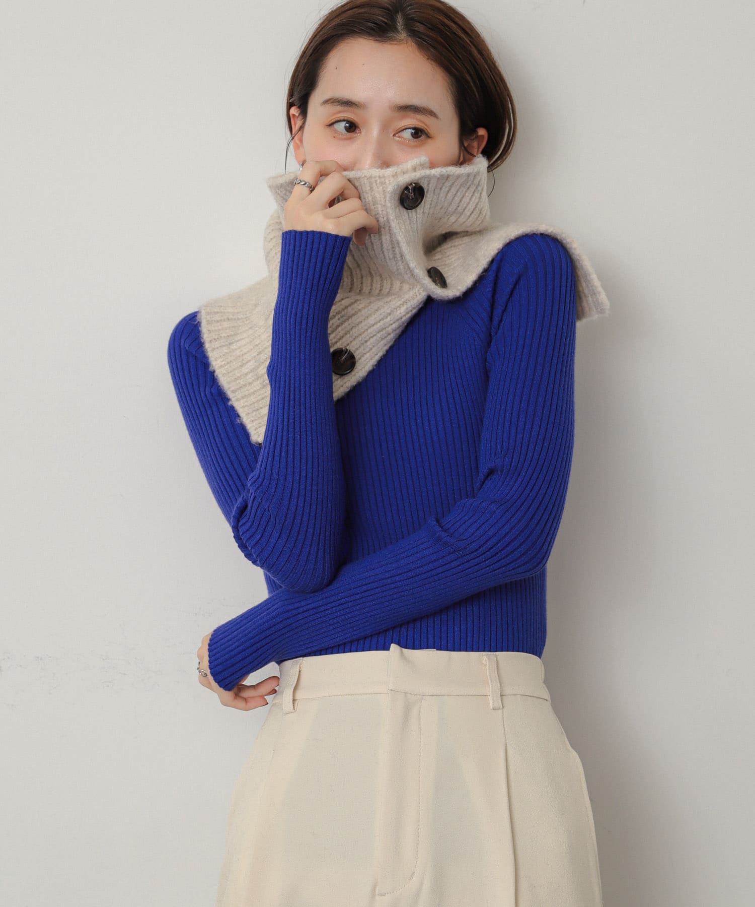 サイドスリットウォーマー IVORY one