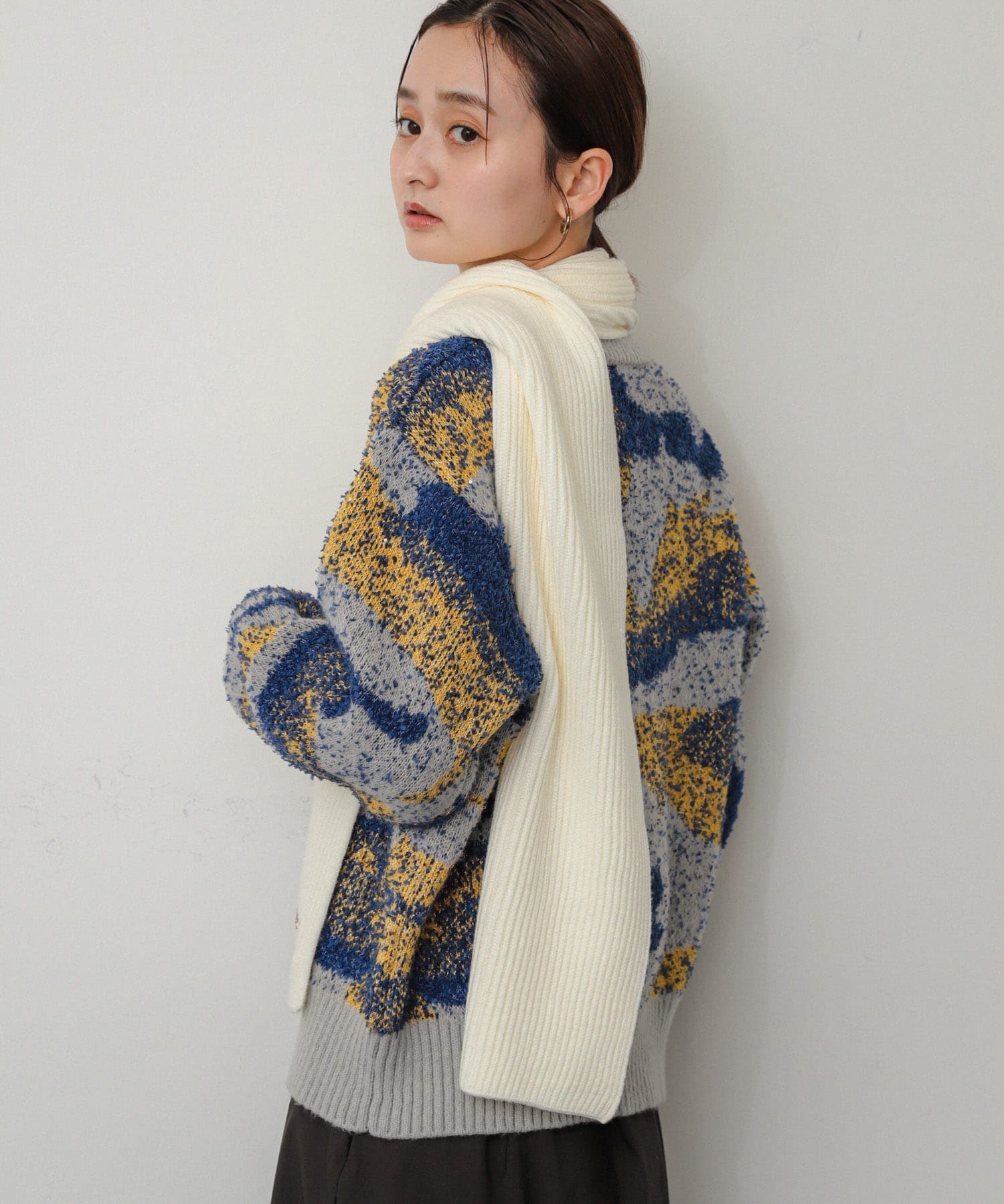 モチモチニットストール OFF WHITE one