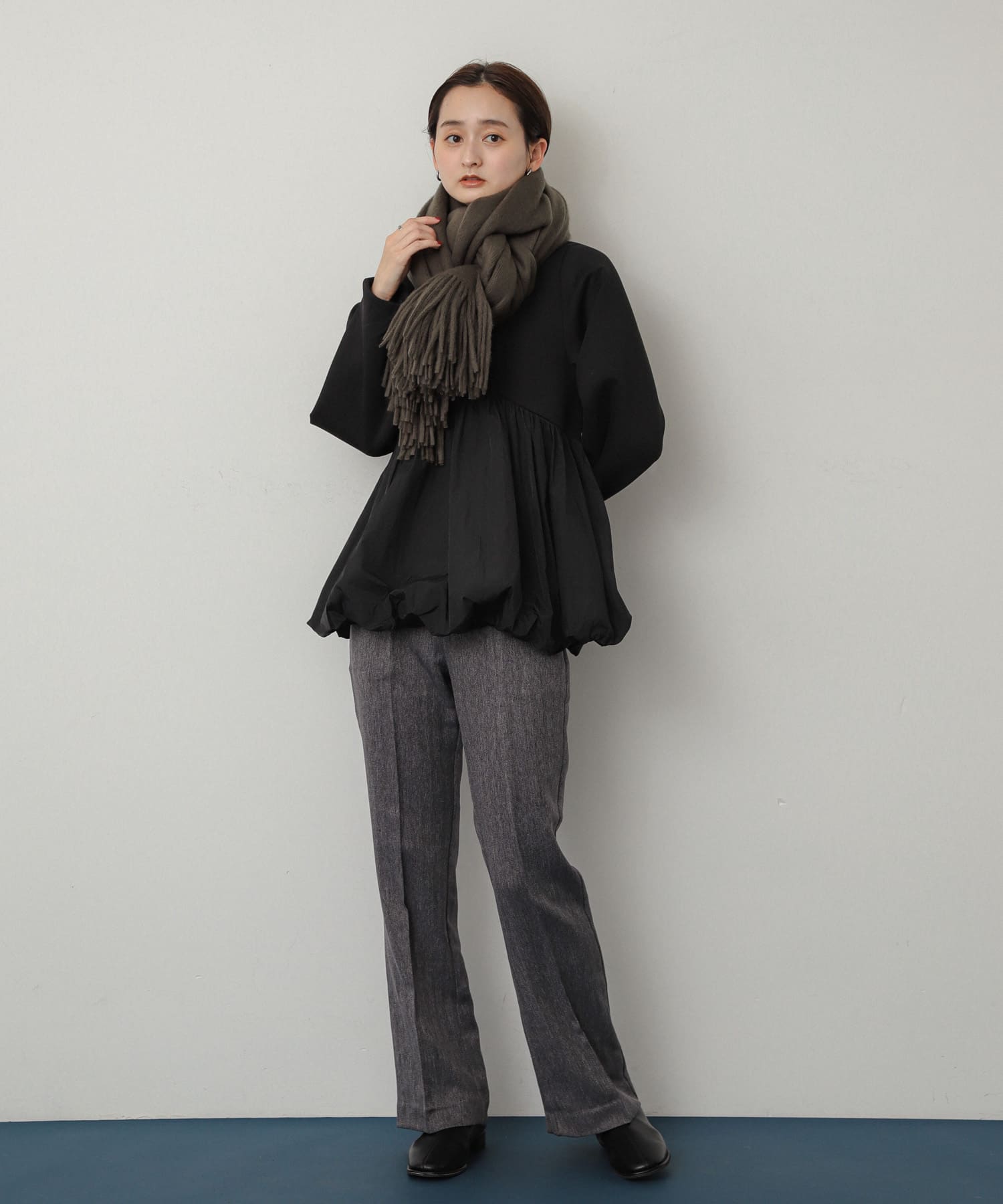 ニットフリンジストール KHAKI one