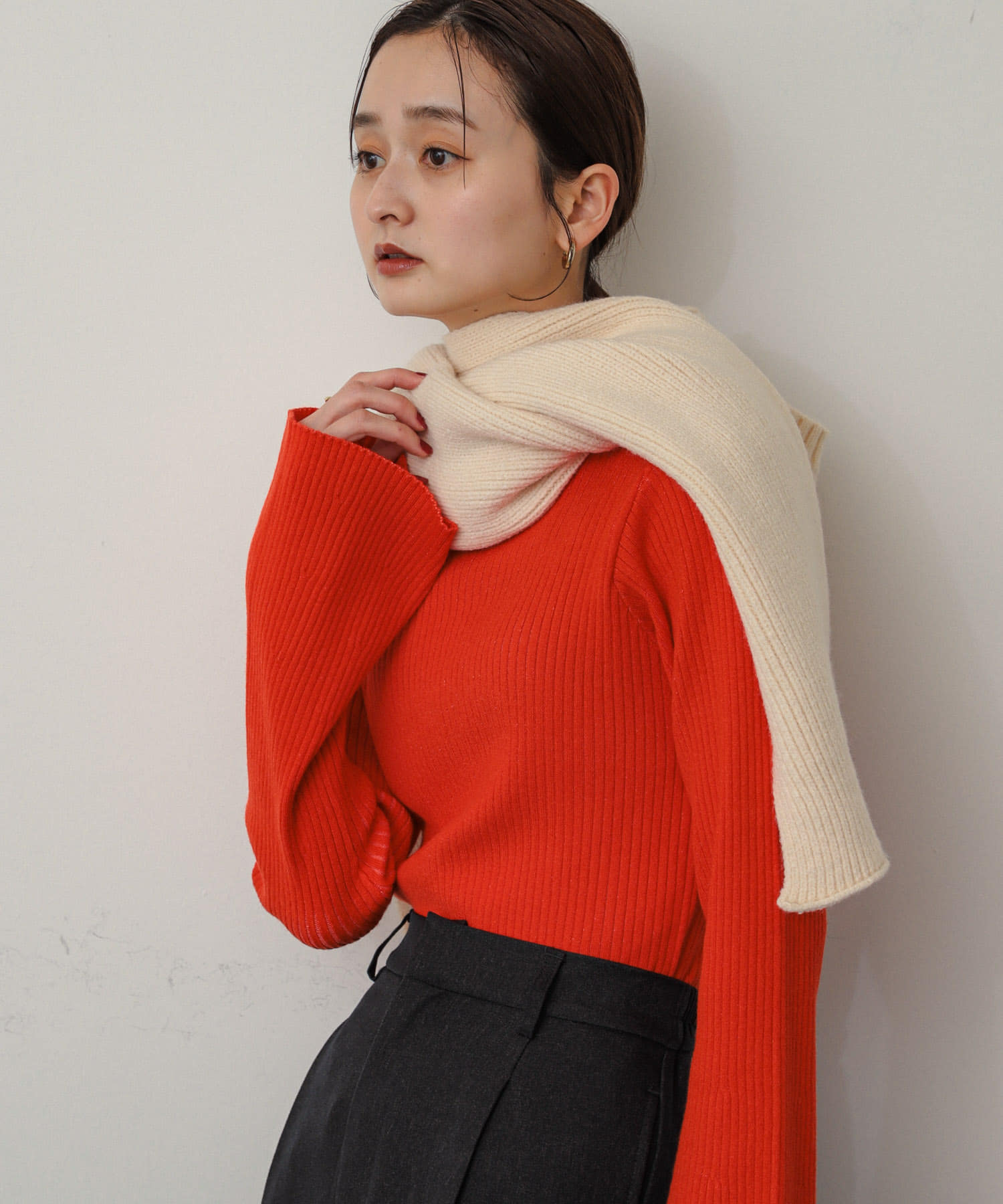 フードツキニットストール IVORY one
