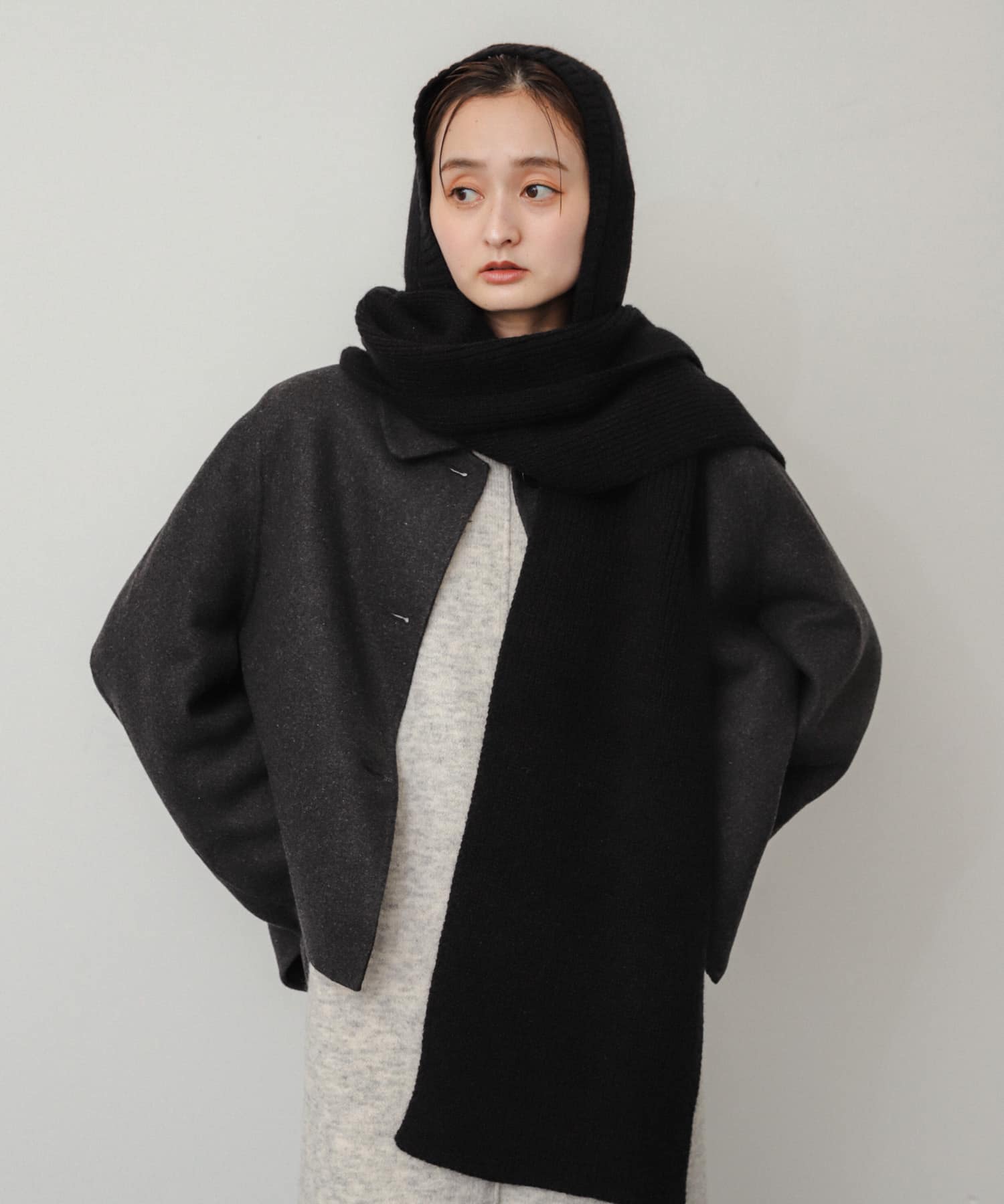 フードツキニットストール BLACK one
