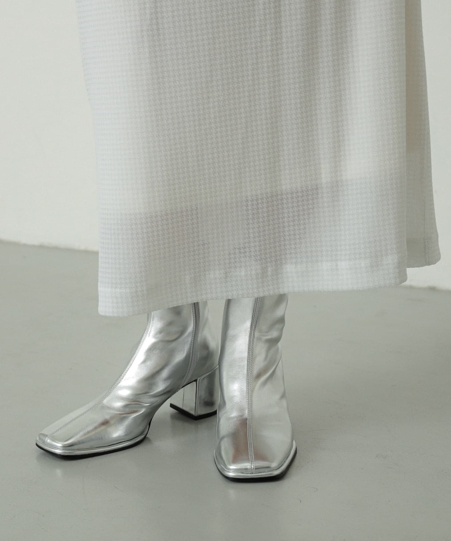 『消臭』スクエアトウセンターシームストレッチブーツ SILVER L