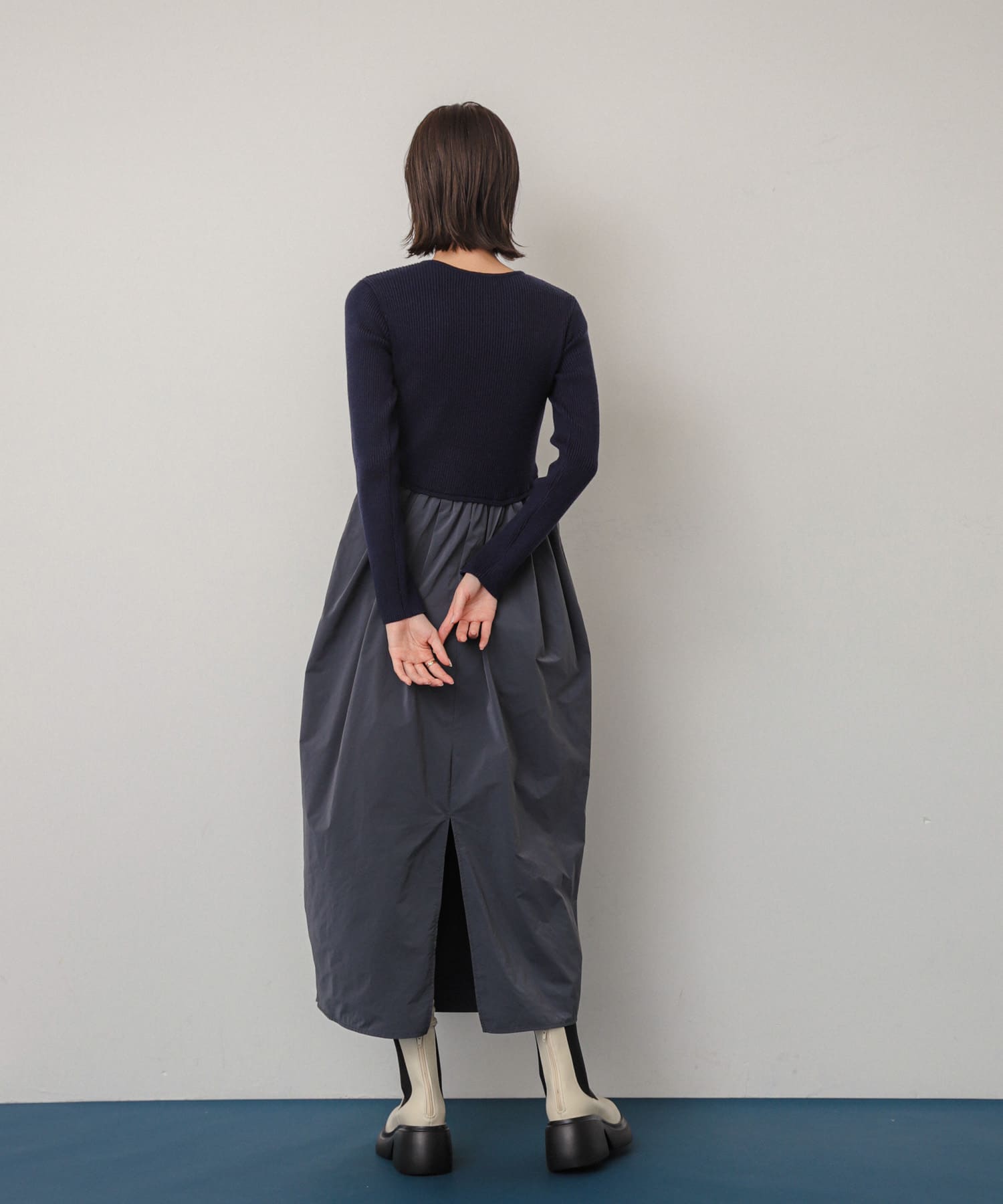 『消臭』サイドゴアボリュームソールブーツ IVORY L