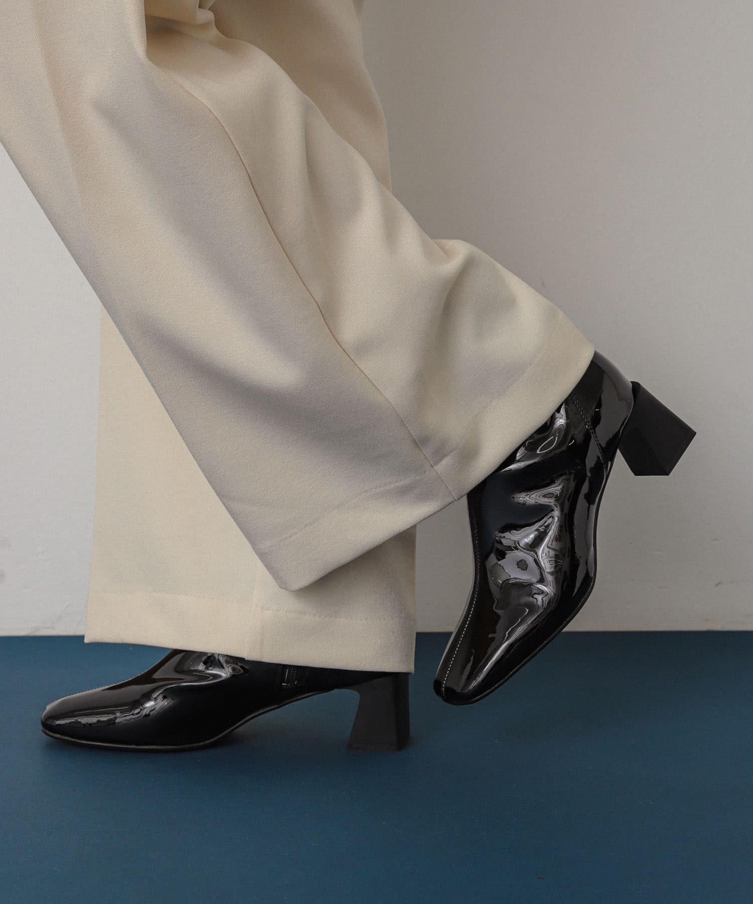 『抗菌』『消臭』スクエアトゥエナメルブーツ BLACK S