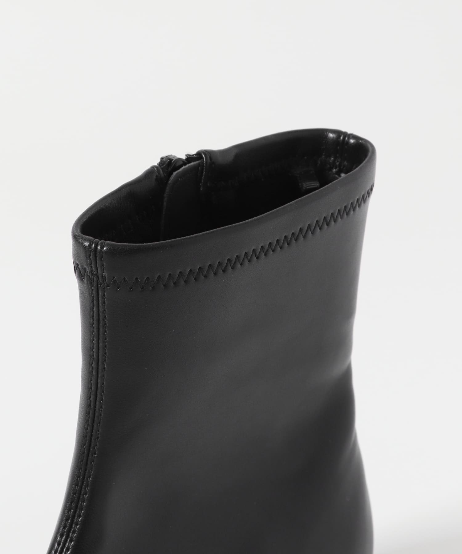 スクエアトゥセンターシームストレッチローブーツ BLACK S