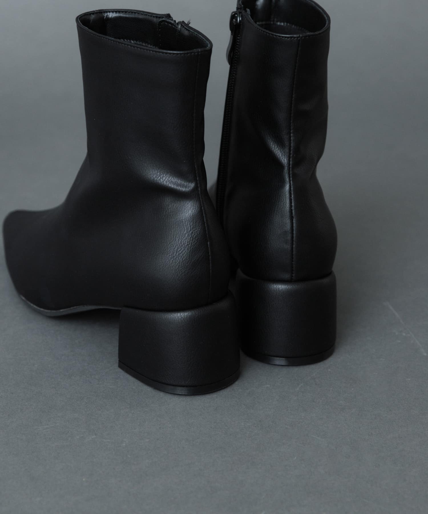 センターシームポインテッドブーツ BLACK M