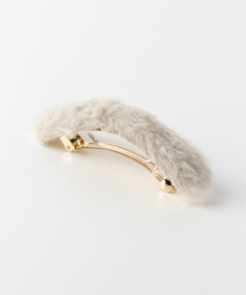 フェイクファーヘアバレッタ∴ BEIGE -