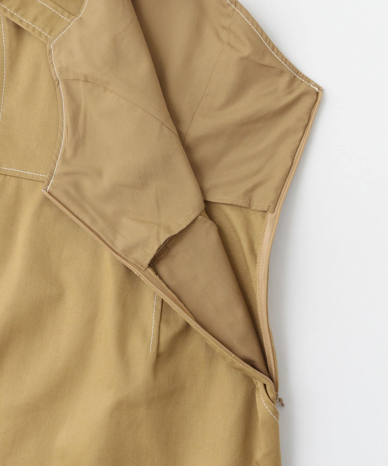 ステッチアウトジャンパースカート∴ BEIGE FREE