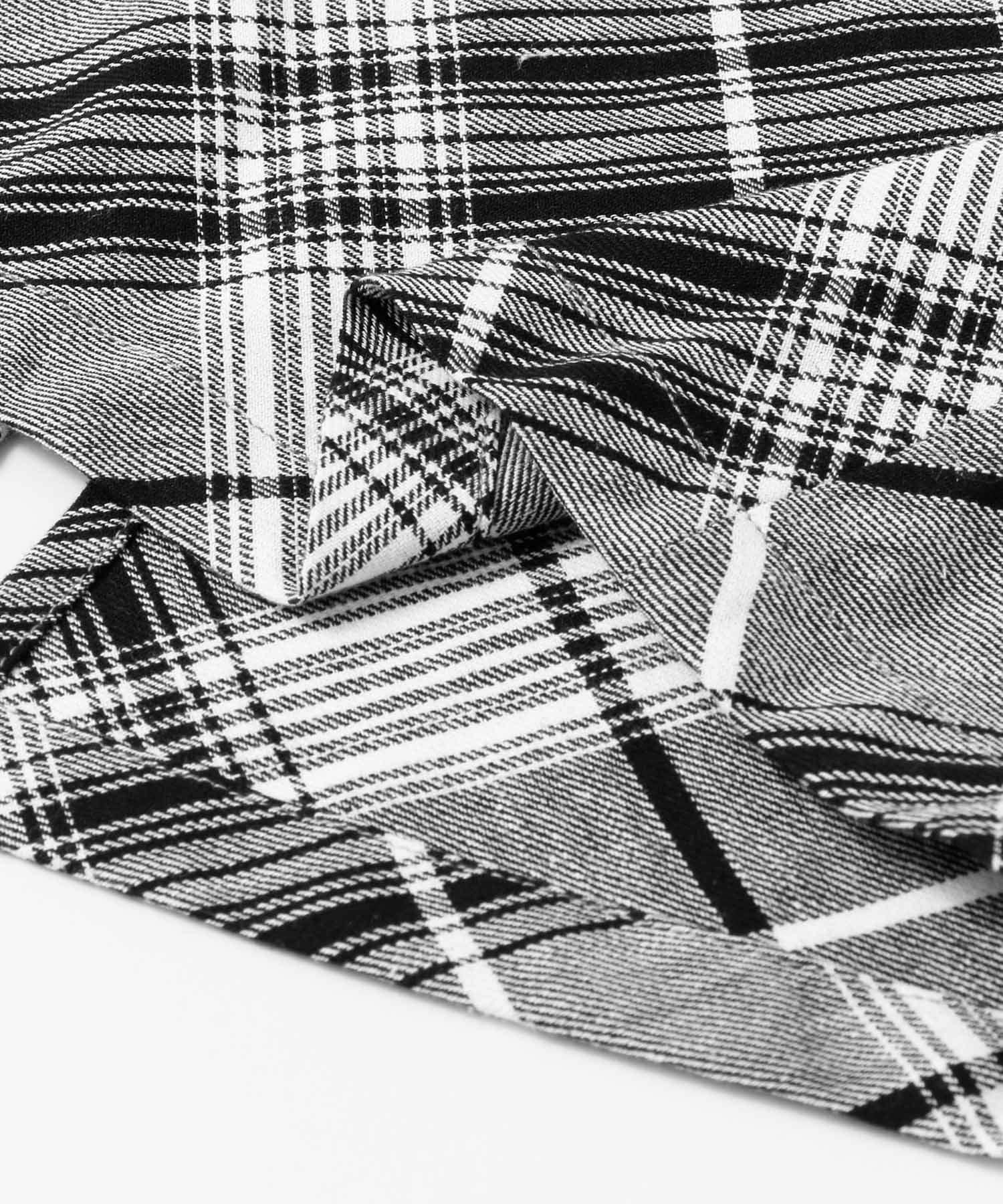 BLK×WHT
