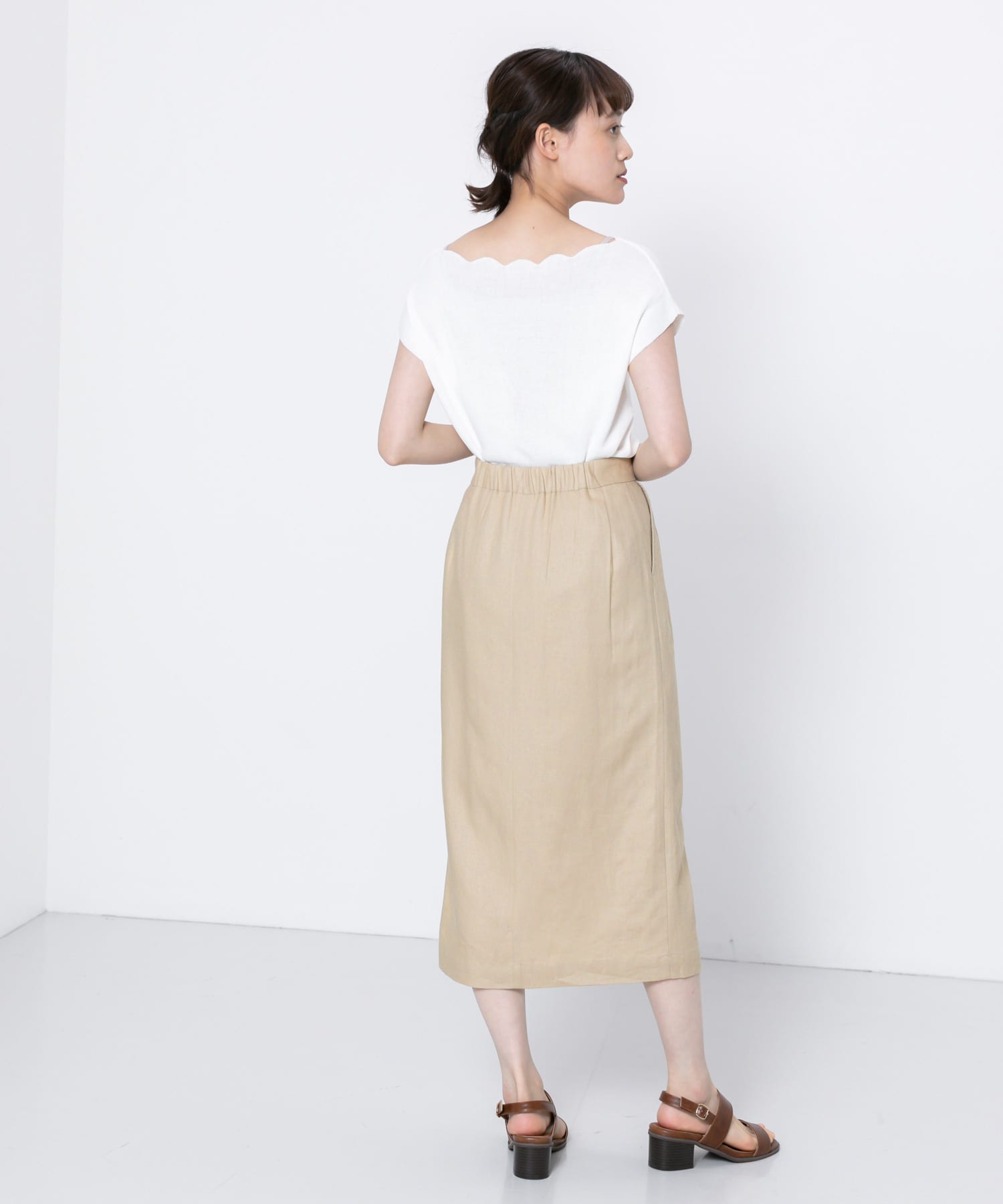 ボタンディテールタイトスカート BEIGE S