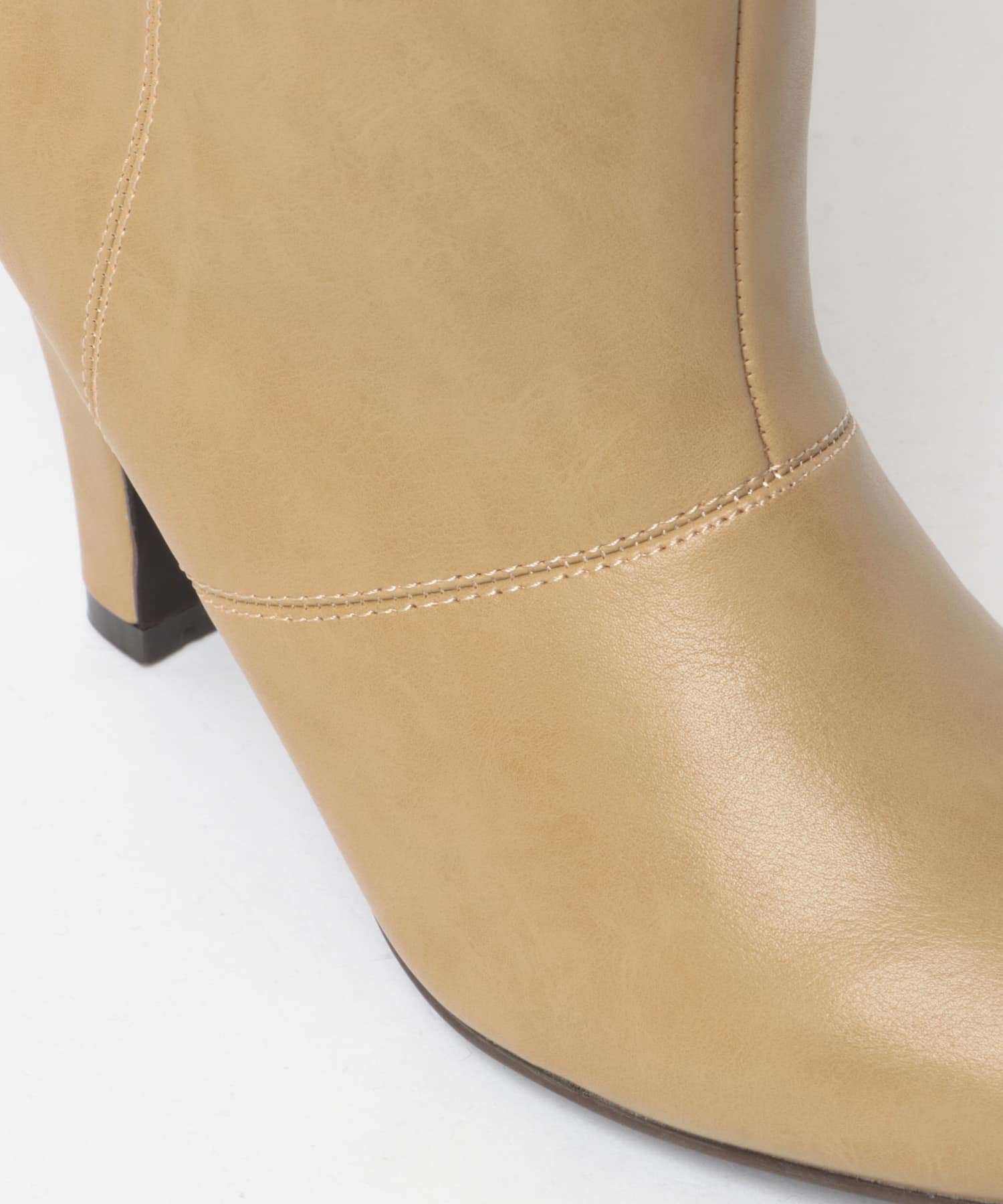 ルーズシルエットポインテッドロングブーツ BEIGE S
