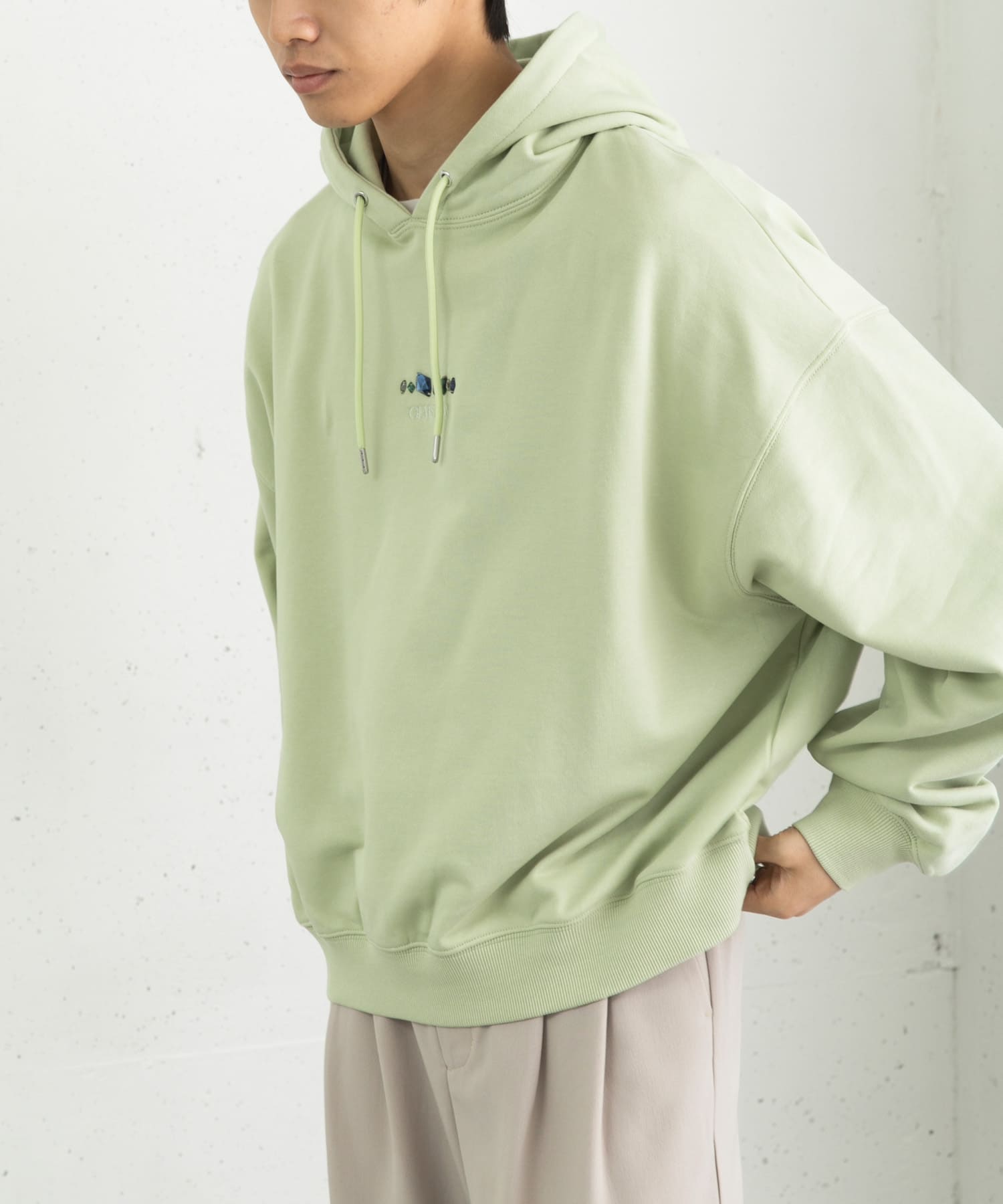 Gem Stone Cropped Hoodie(M NAVY): トップス｜URBAN RESEARCH公式